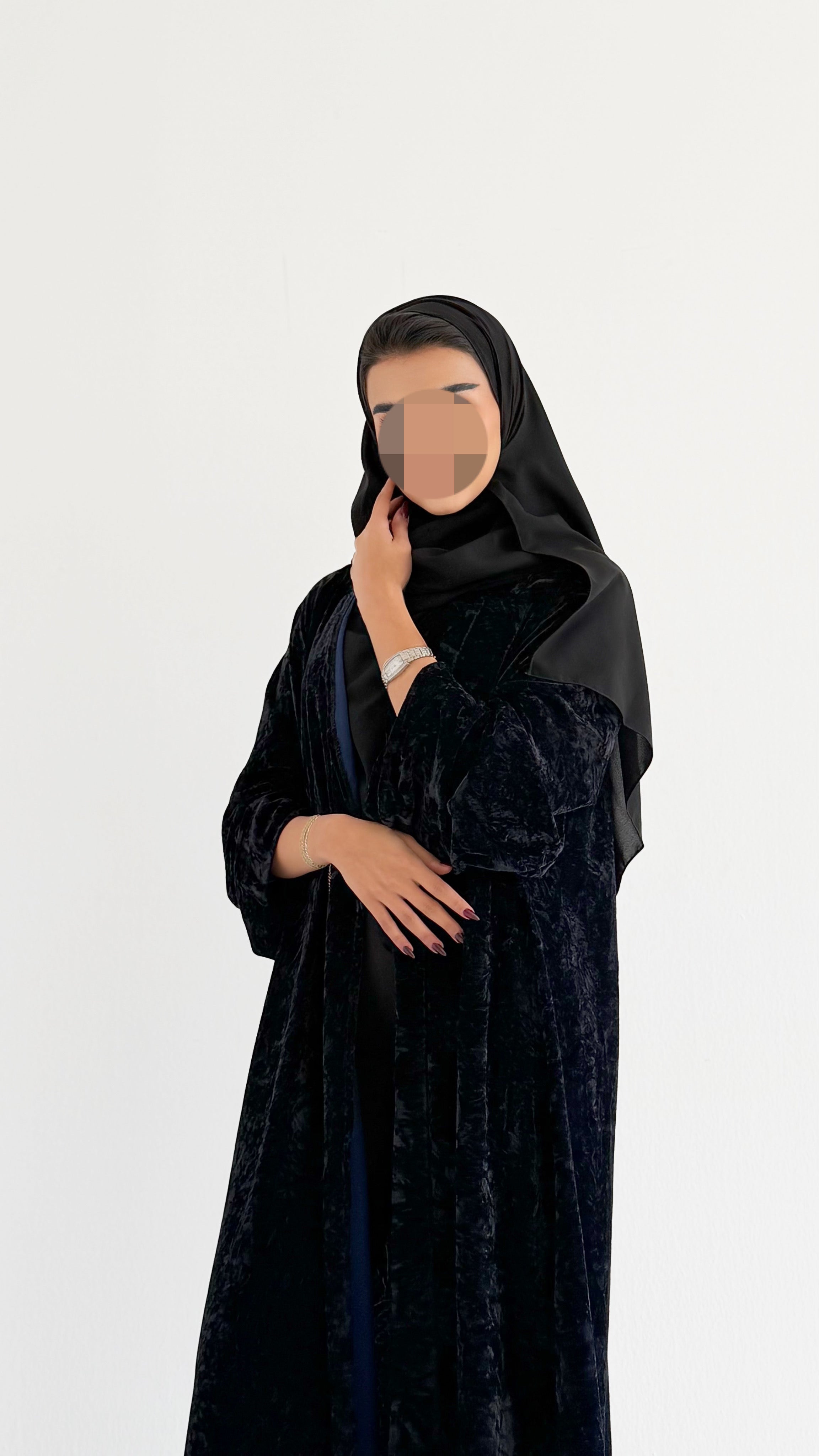 MW1770 - عباية مخمل مشجرة - Aya