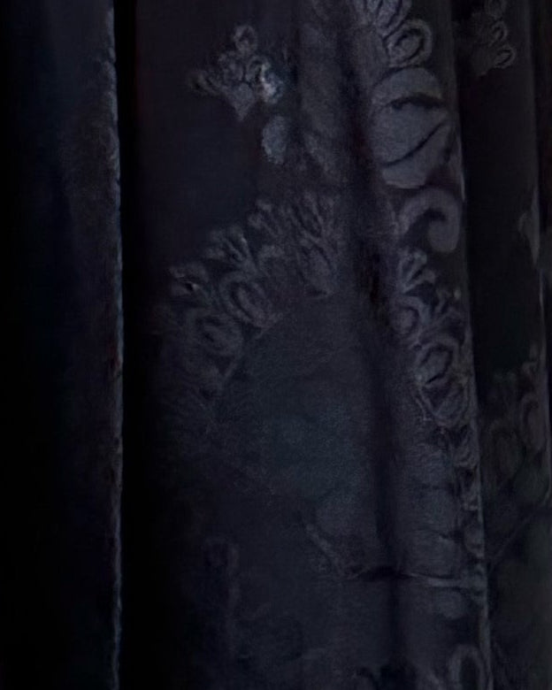 MWT5009 - عبايه كحلي طباعة كريب قصة نص كلوش - Aya