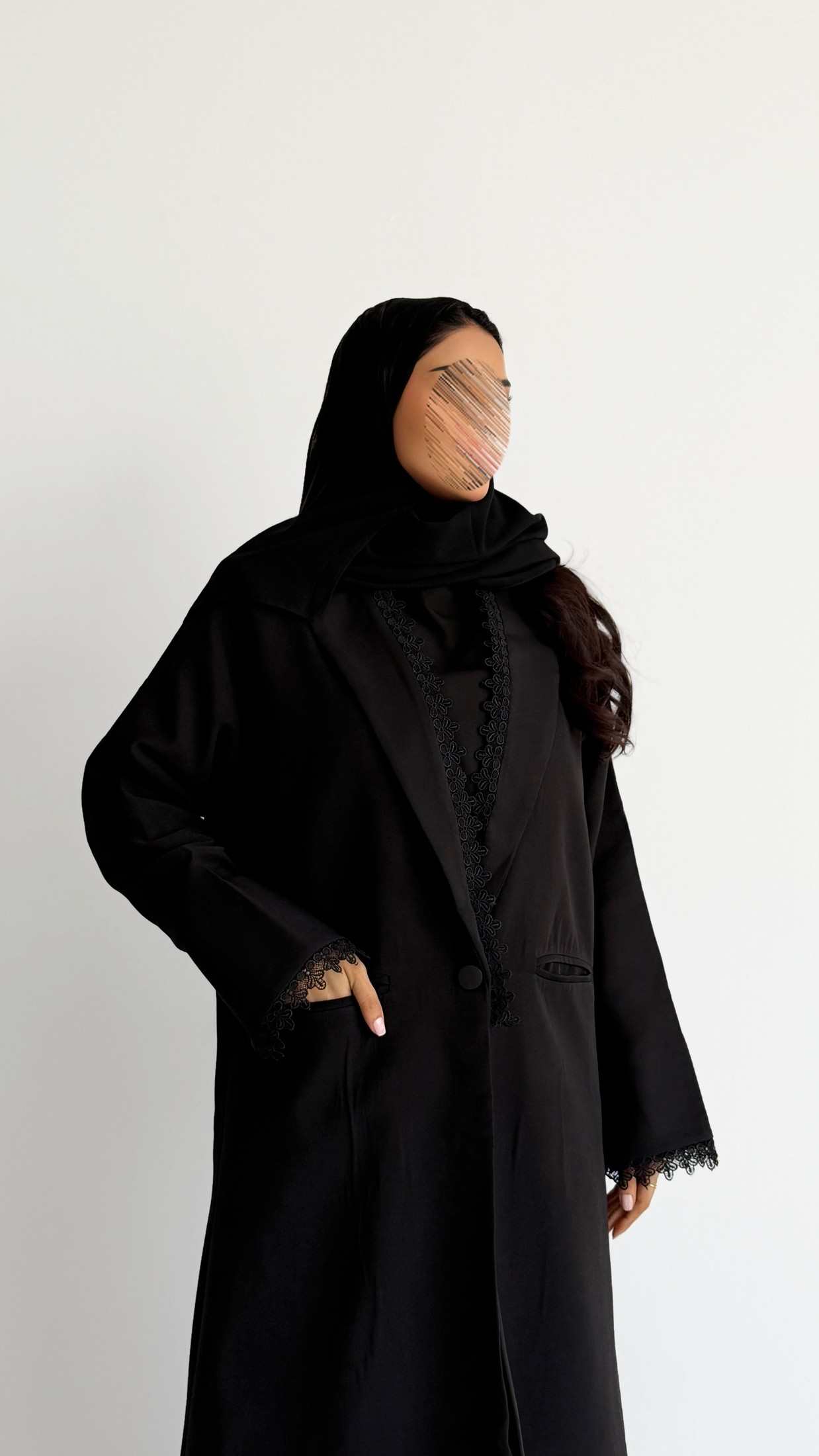 MWT902 - عباية سوداء كلوش بليزر - Aya