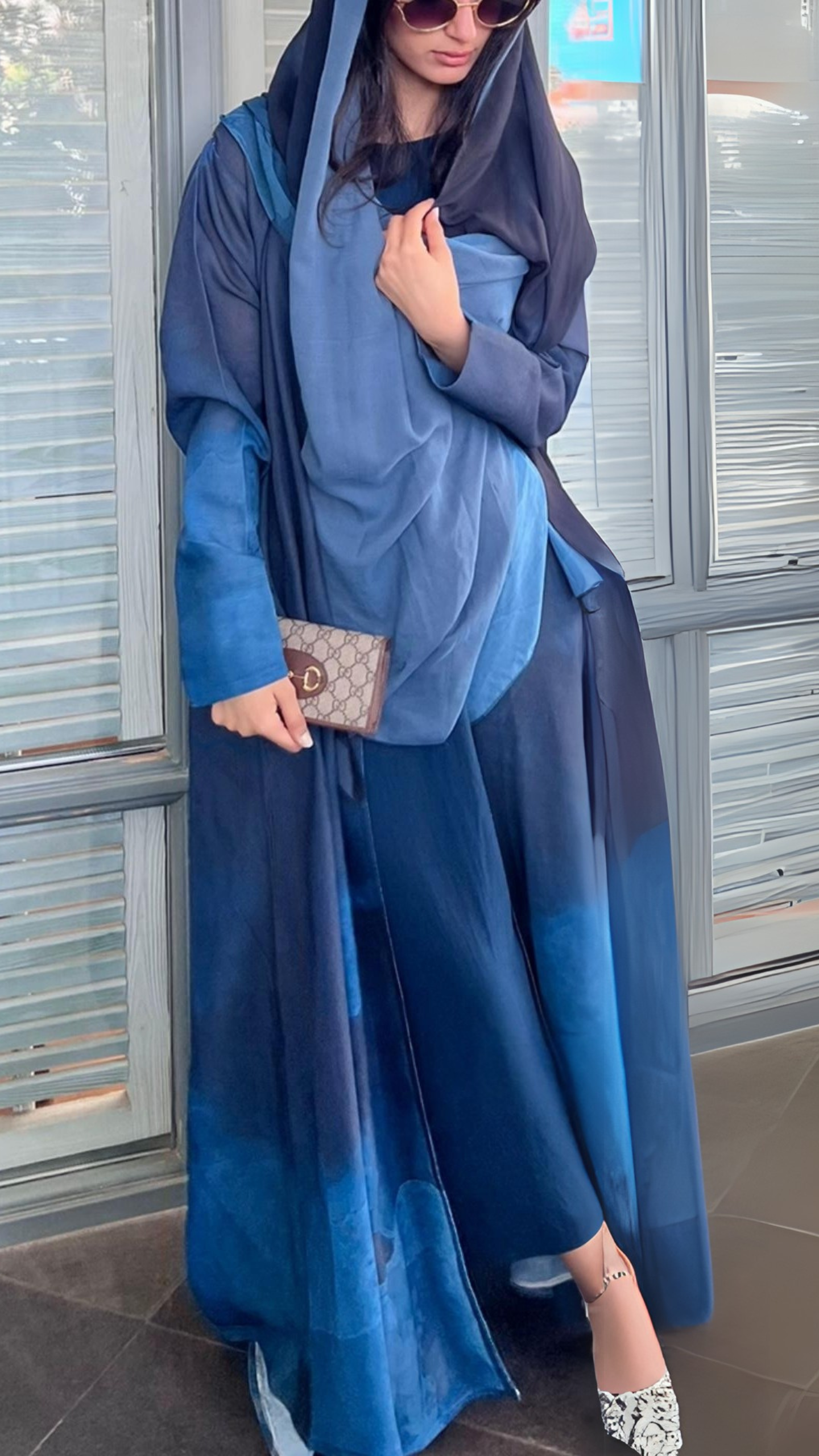 MW645 - Light Crepe Standing with Jacquard Half-Cloche