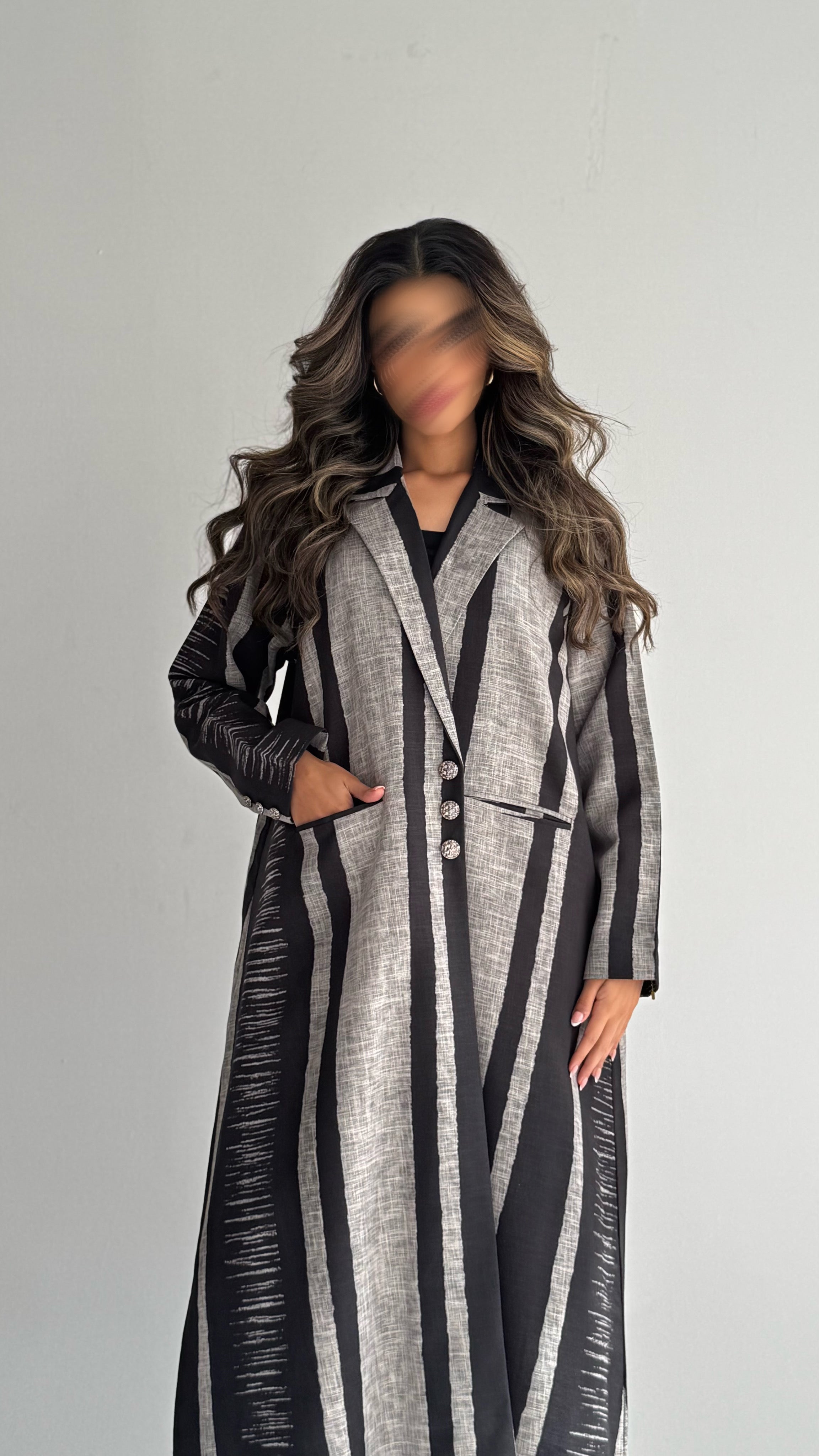 MWT831 - عباية بليزر طباعة | Printed Blazer Abaya - Aya