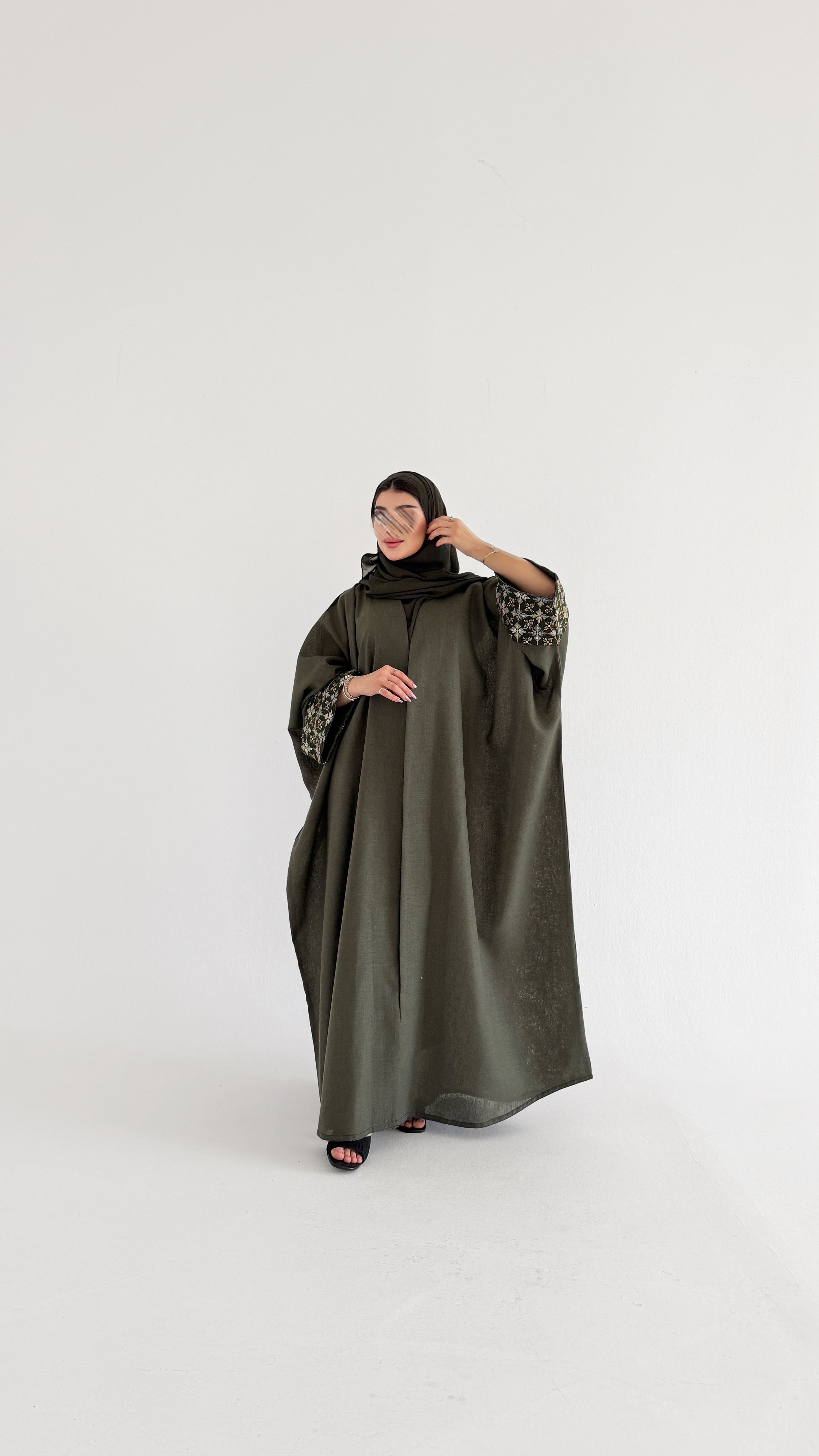 MWT5025 - قماش لينن زيتي مع قماش تطريز زيتي قصة كلوش - Aya