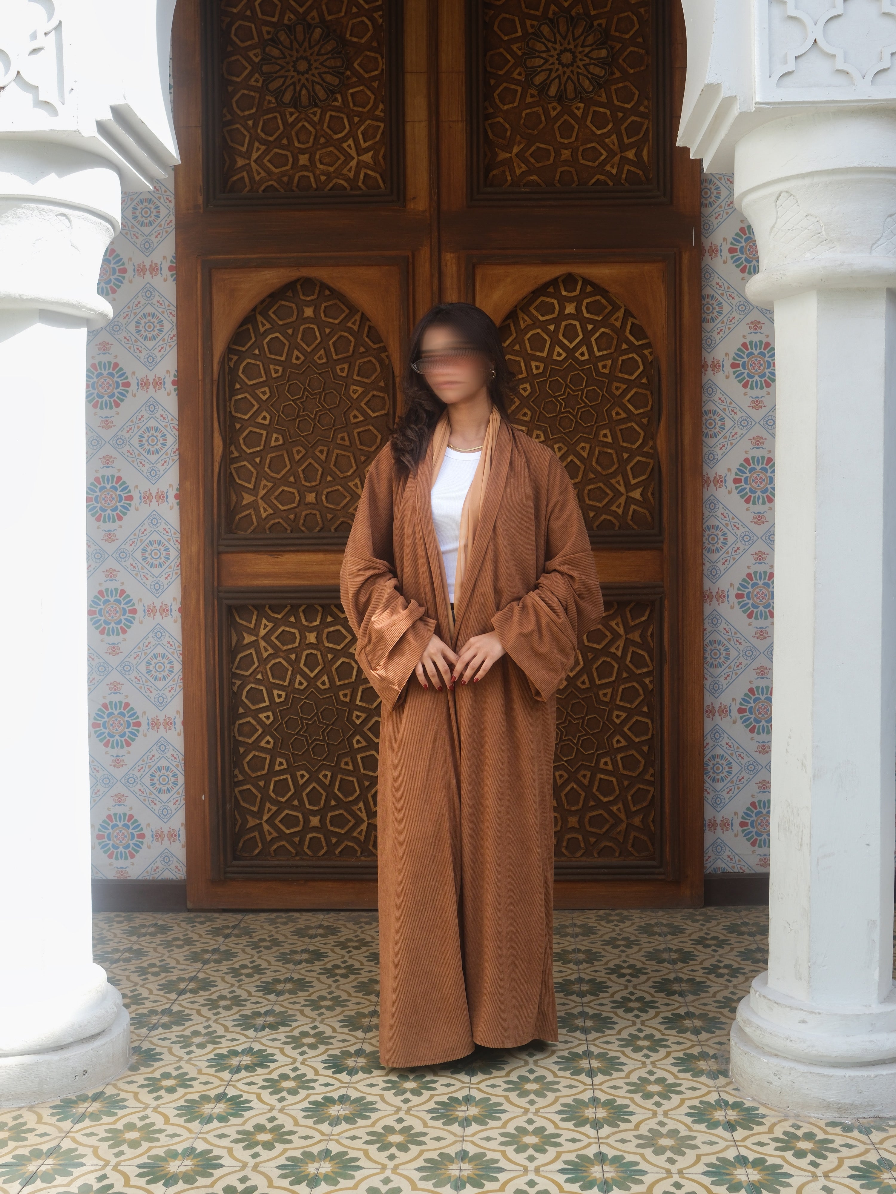 MW1810 - عباية قماش مخمل - Aya