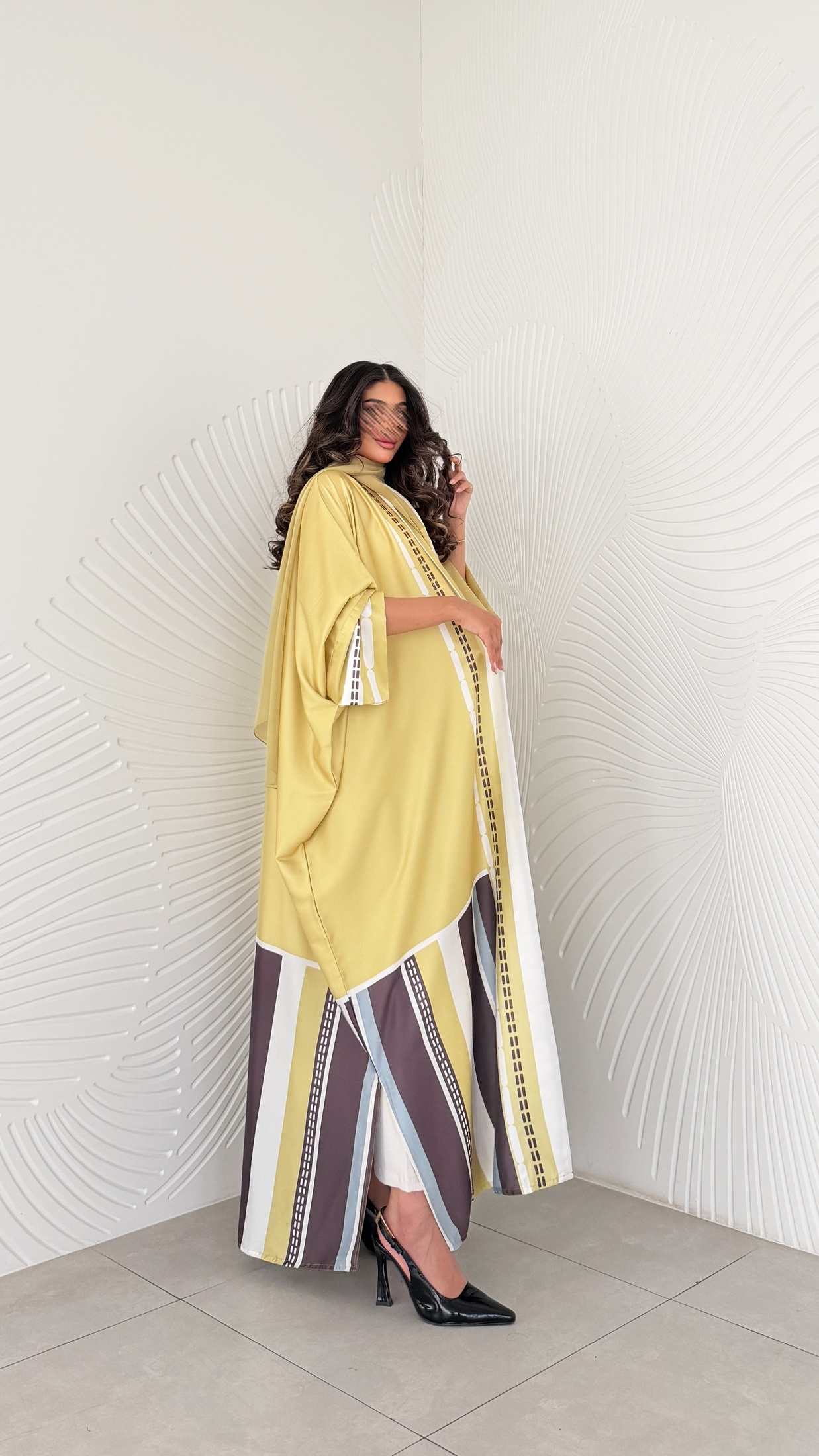 MWT1202 - عباية مخطط ملون |Colorful striped abaya