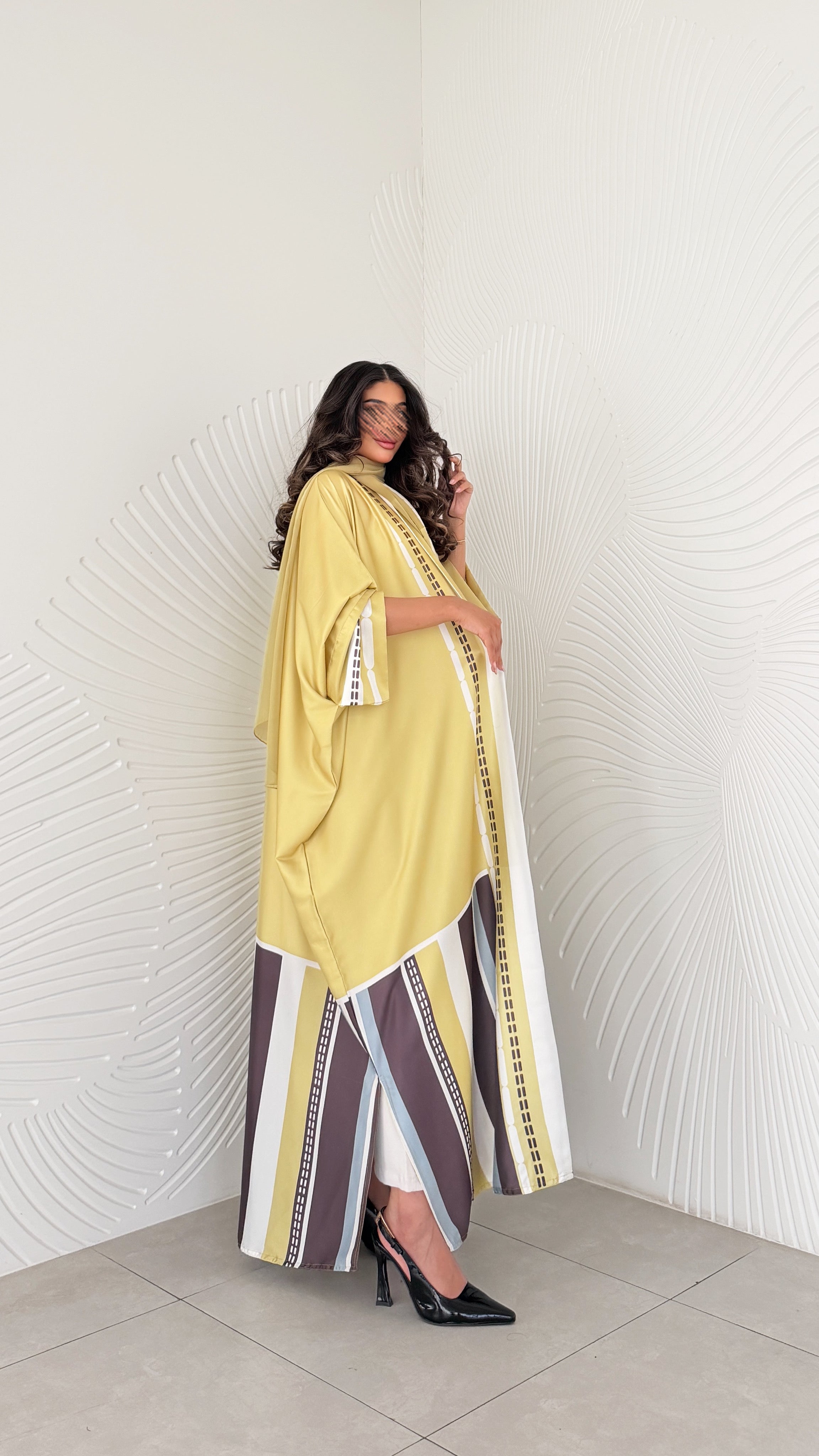 MWT1202 - عباية مخطط ملون |Colorful striped abaya
