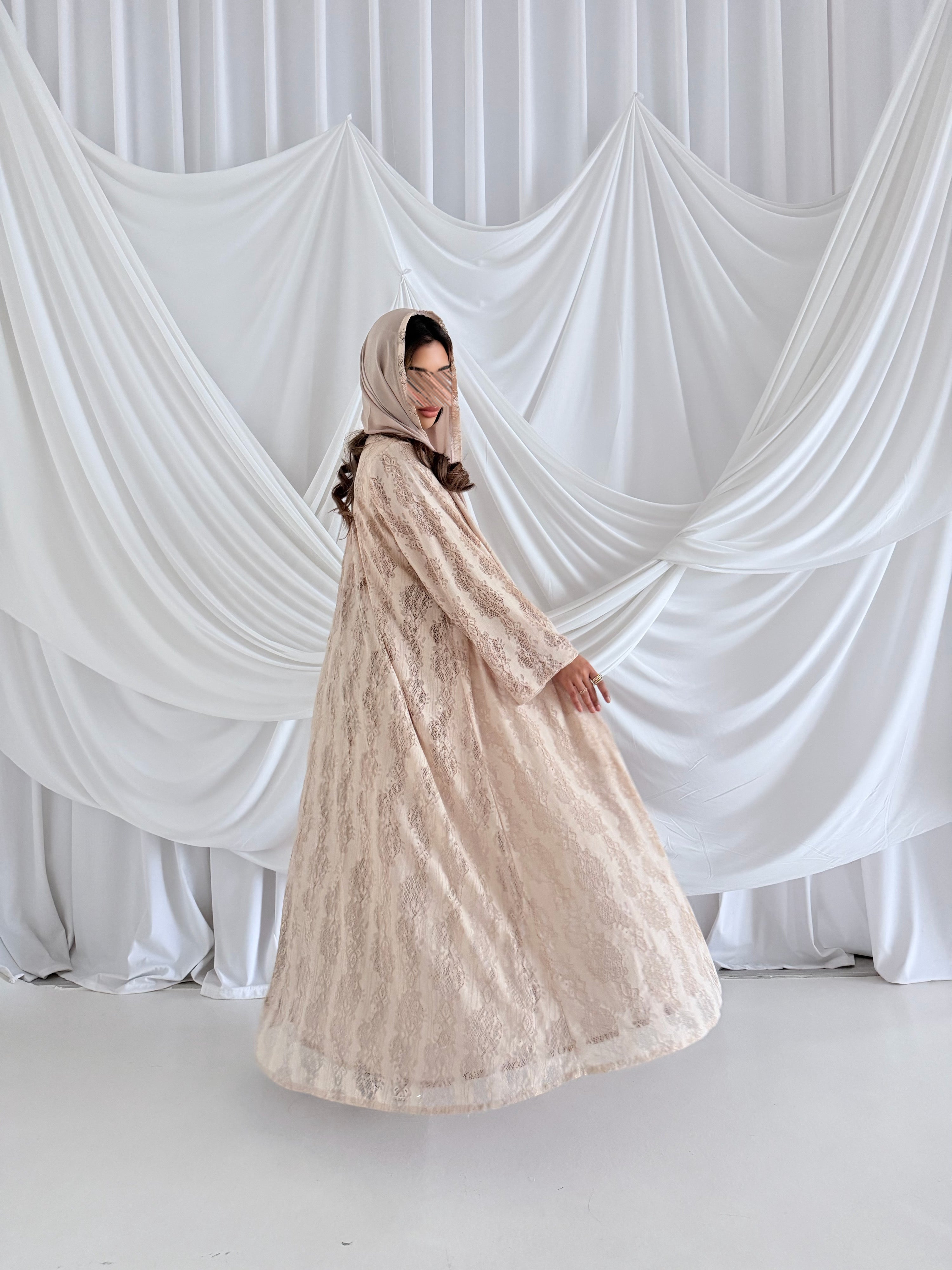 MWT5056 - قماش بيج دانتيل مبطن كامل قصة كلوش - Aya