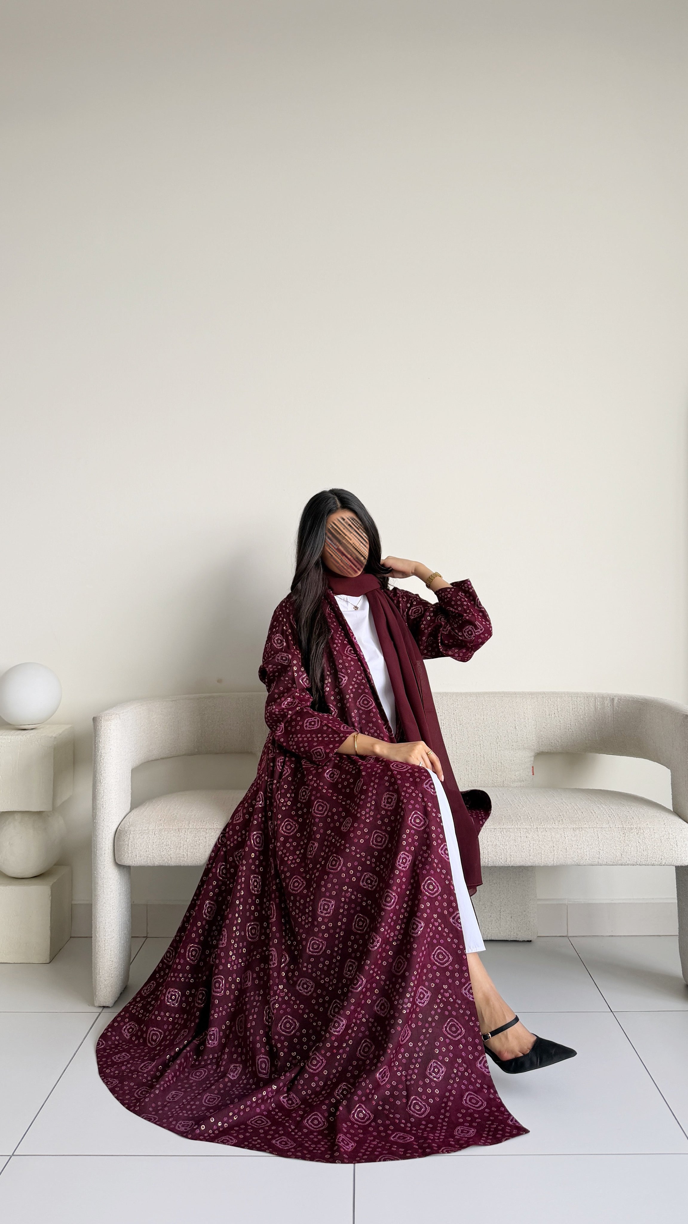 MW2155 - عباية جاكار نص كلوش بزخارف راقي وحصرية - Aya