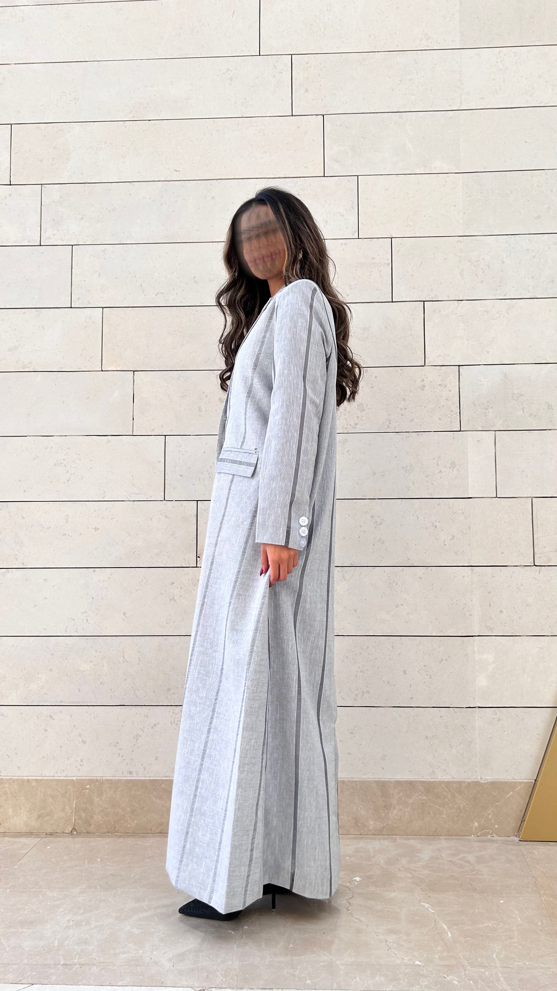 MWT646 - عباية لنن بليزر - Aya