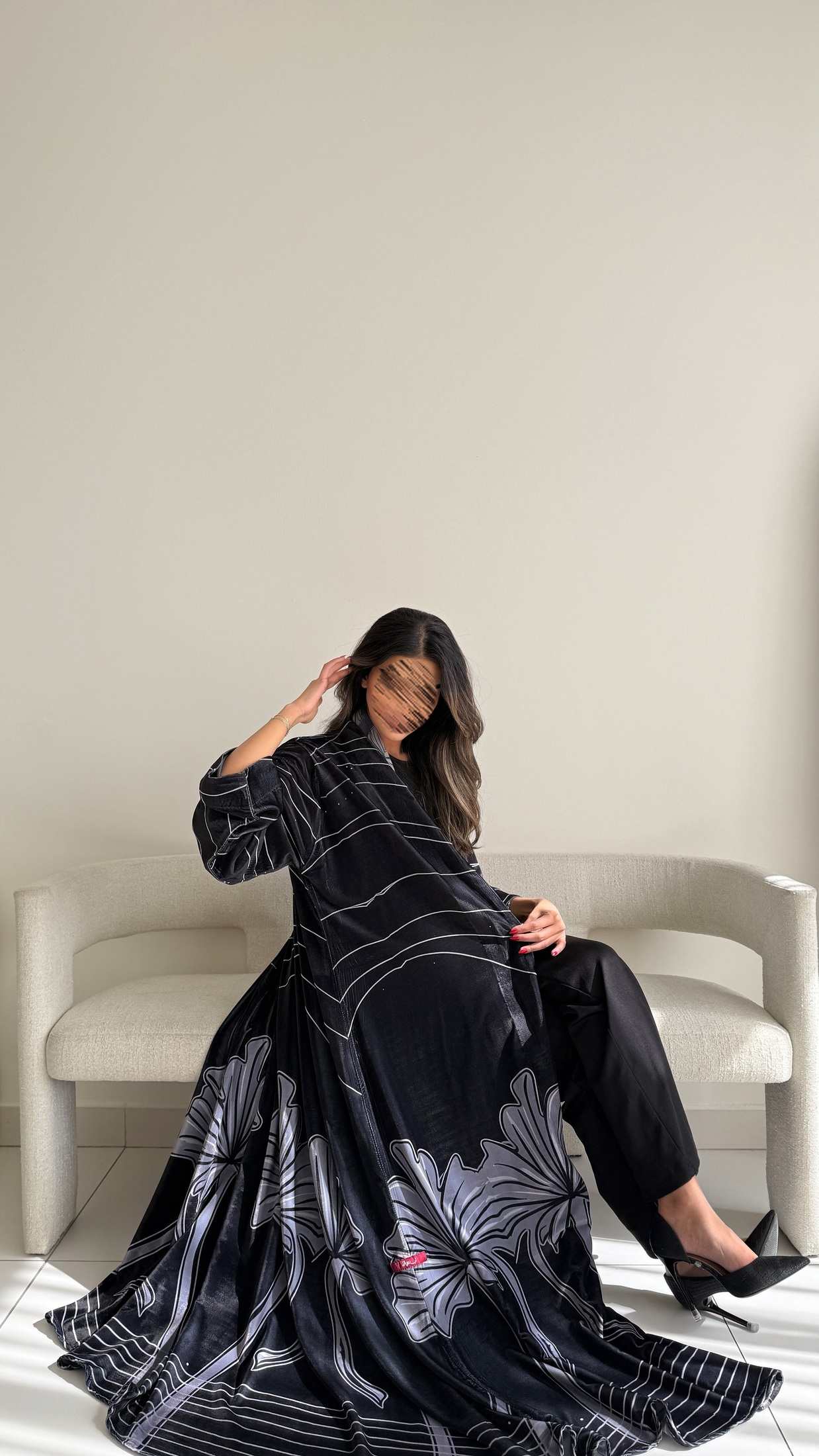 MWT754 - عباية مخمل برينت - Aya