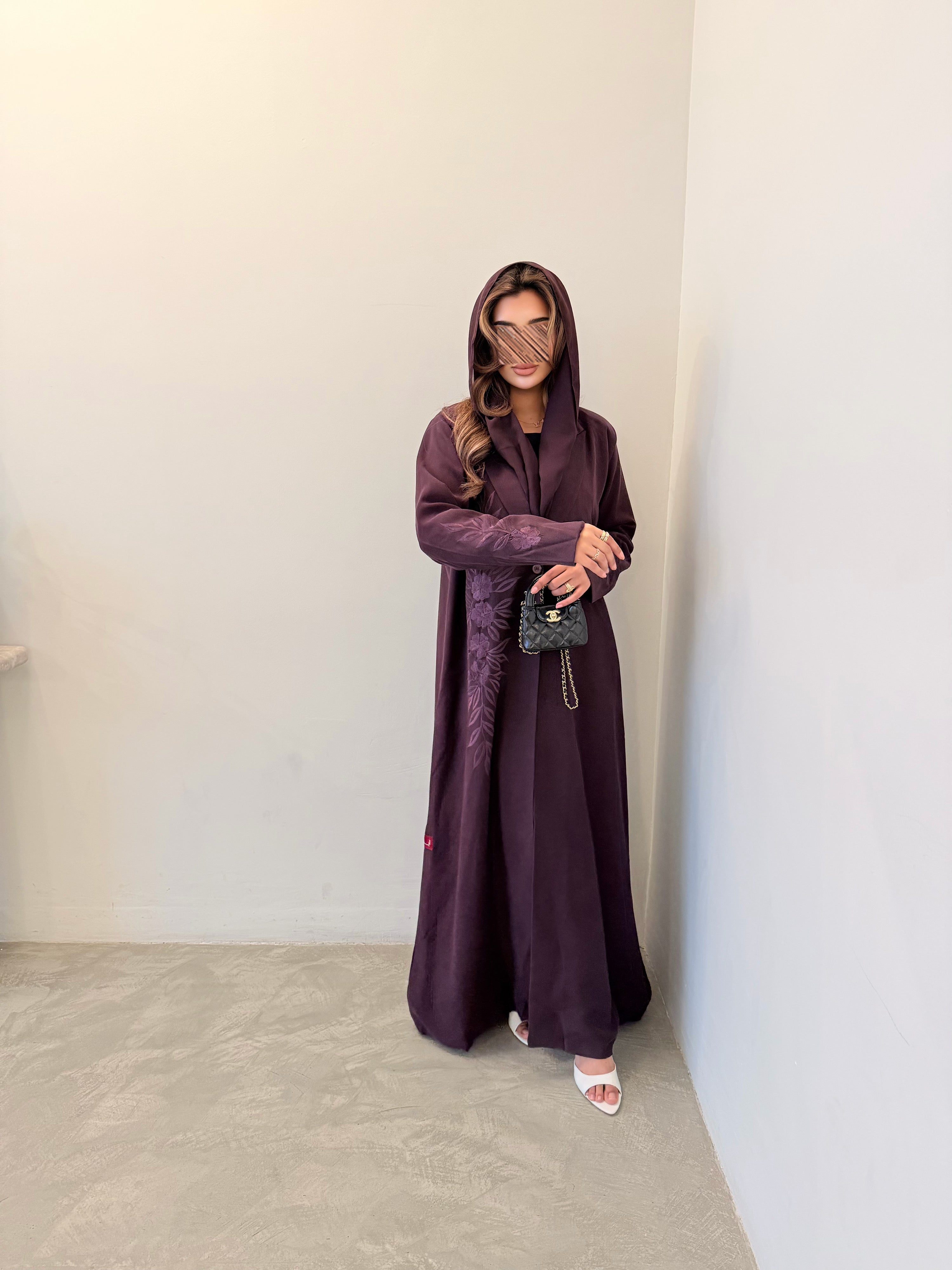 MWT519 - عباية بليزر بتطريز موف - Aya