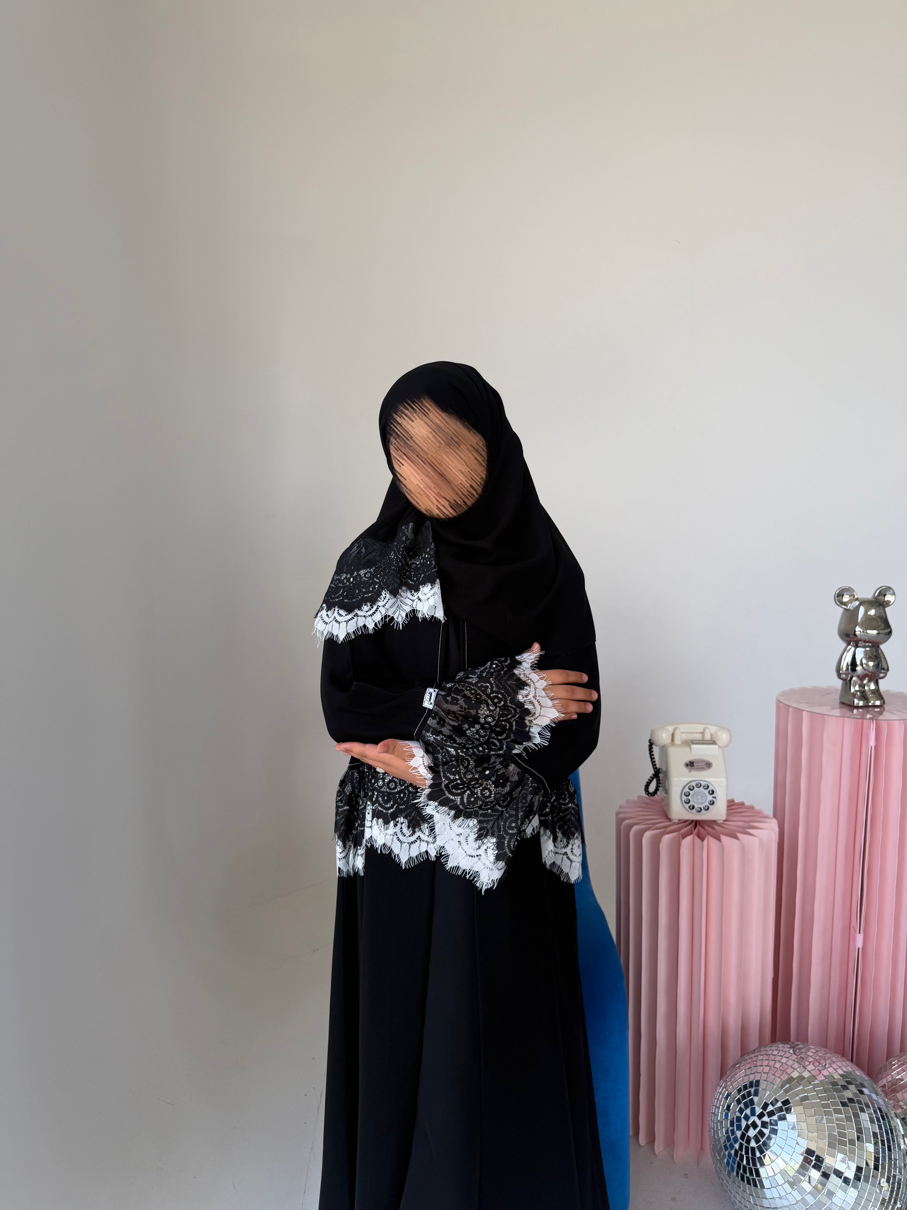 MWT4329 - عباية أطفال لمياء سوداء بدانتيل دبل - Aya