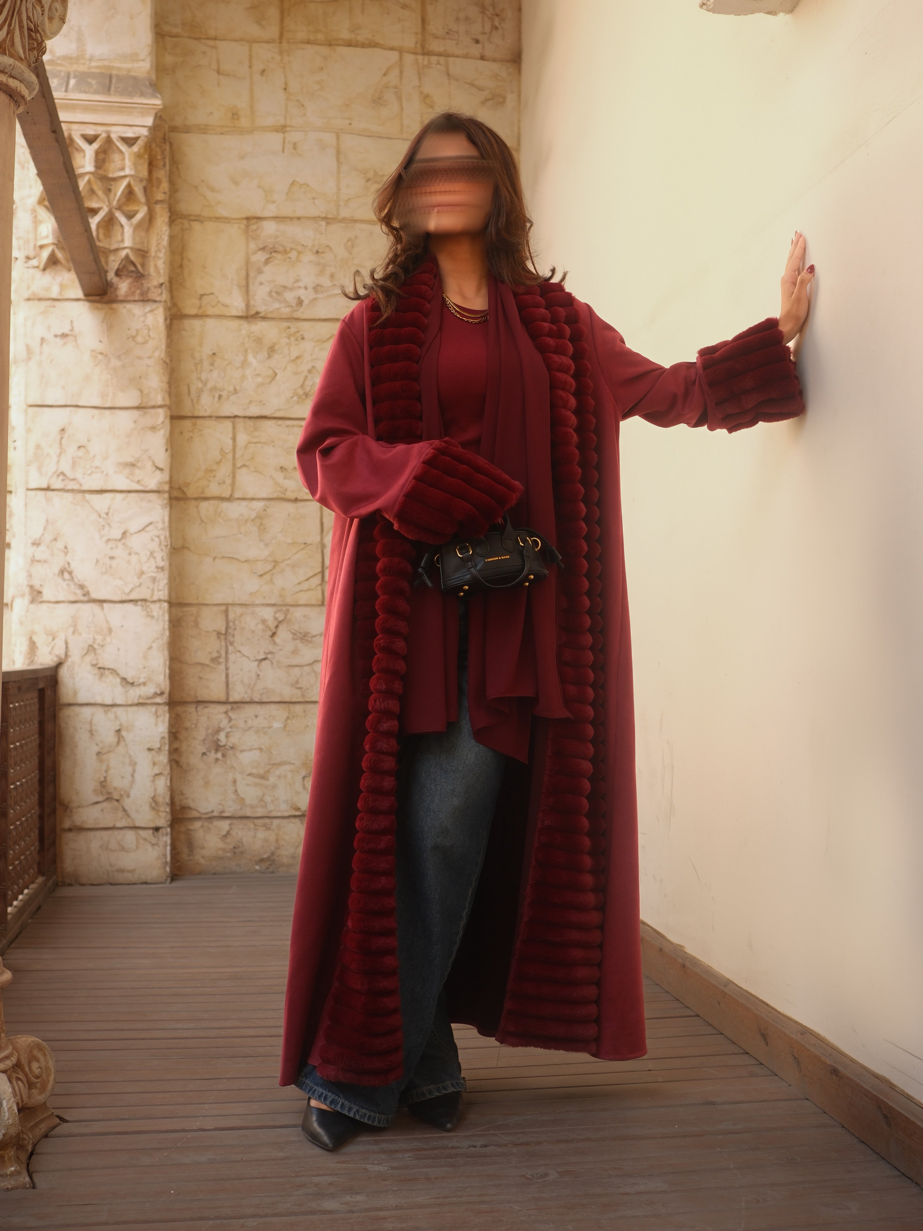 MW645 - Light Crepe Standing with Jacquard Half-Cloche