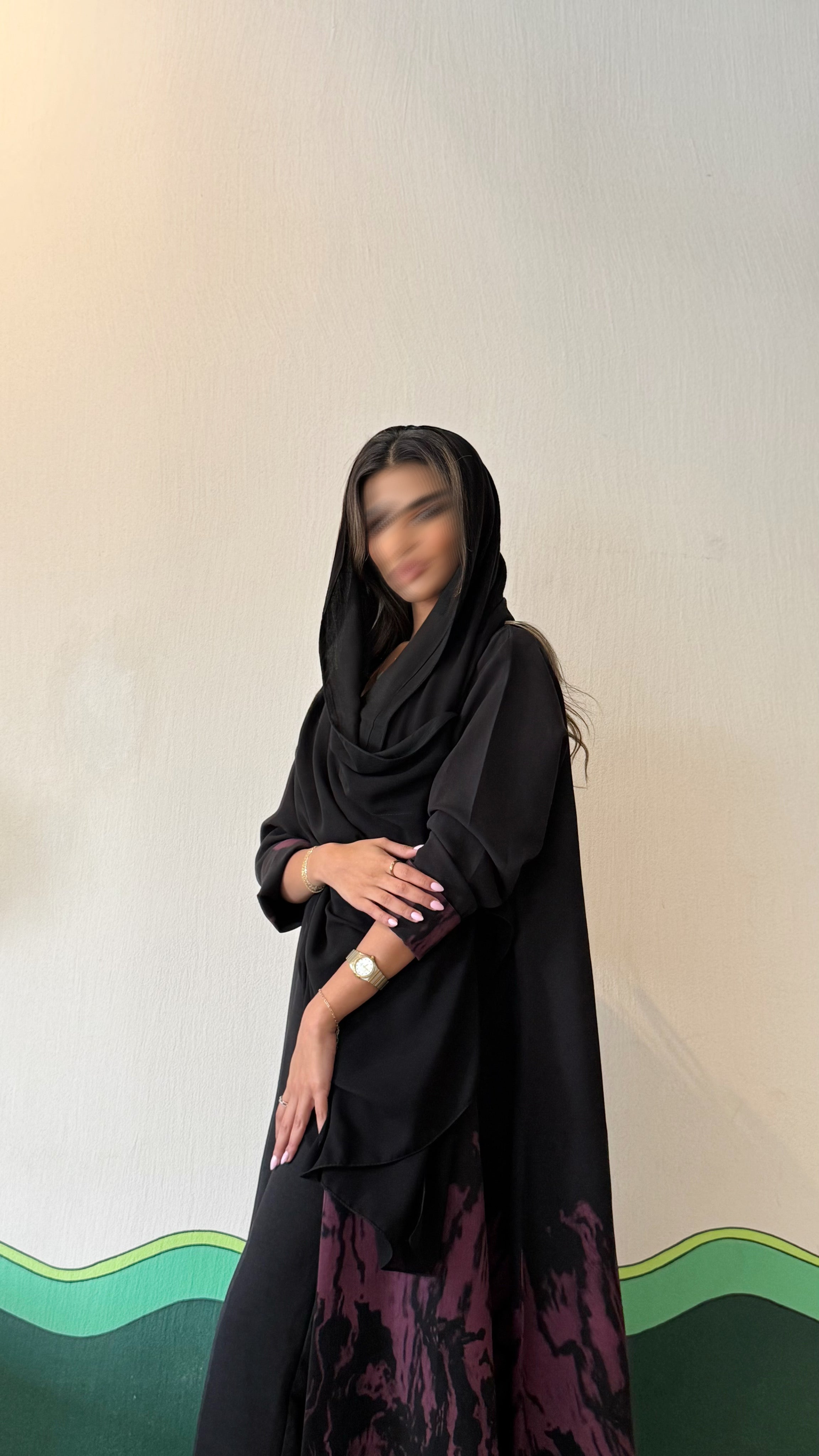 MW645 - Light Crepe Standing with Jacquard Half-Cloche