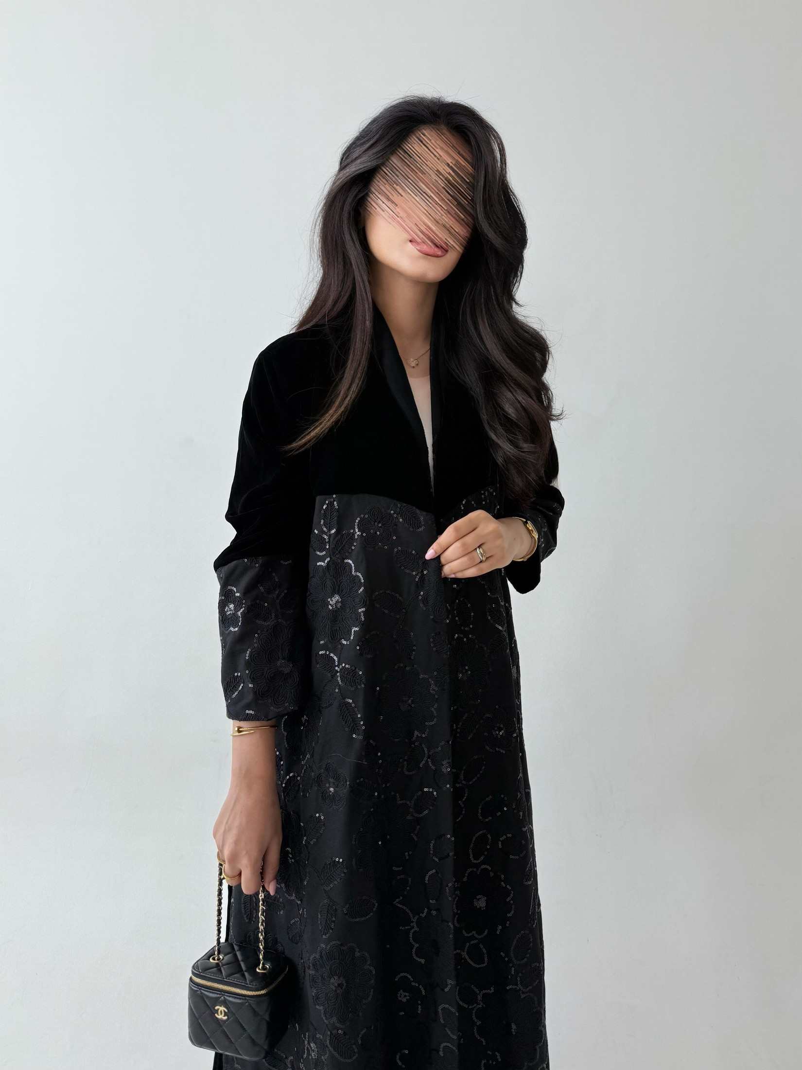 MWT811 - عباية مخمل مع  تدخيلة - Aya