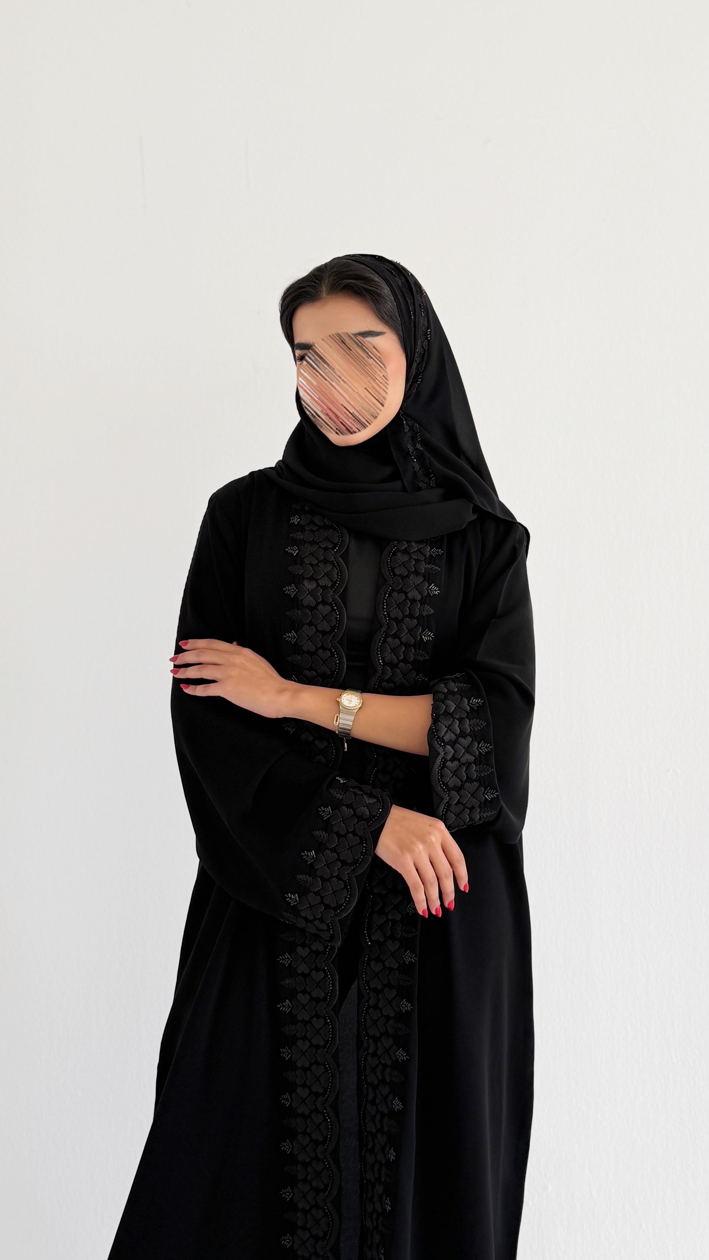 MW2044 - عباية قماش ملكي دبل كلوش مع اضافة شك يدوي - Aya