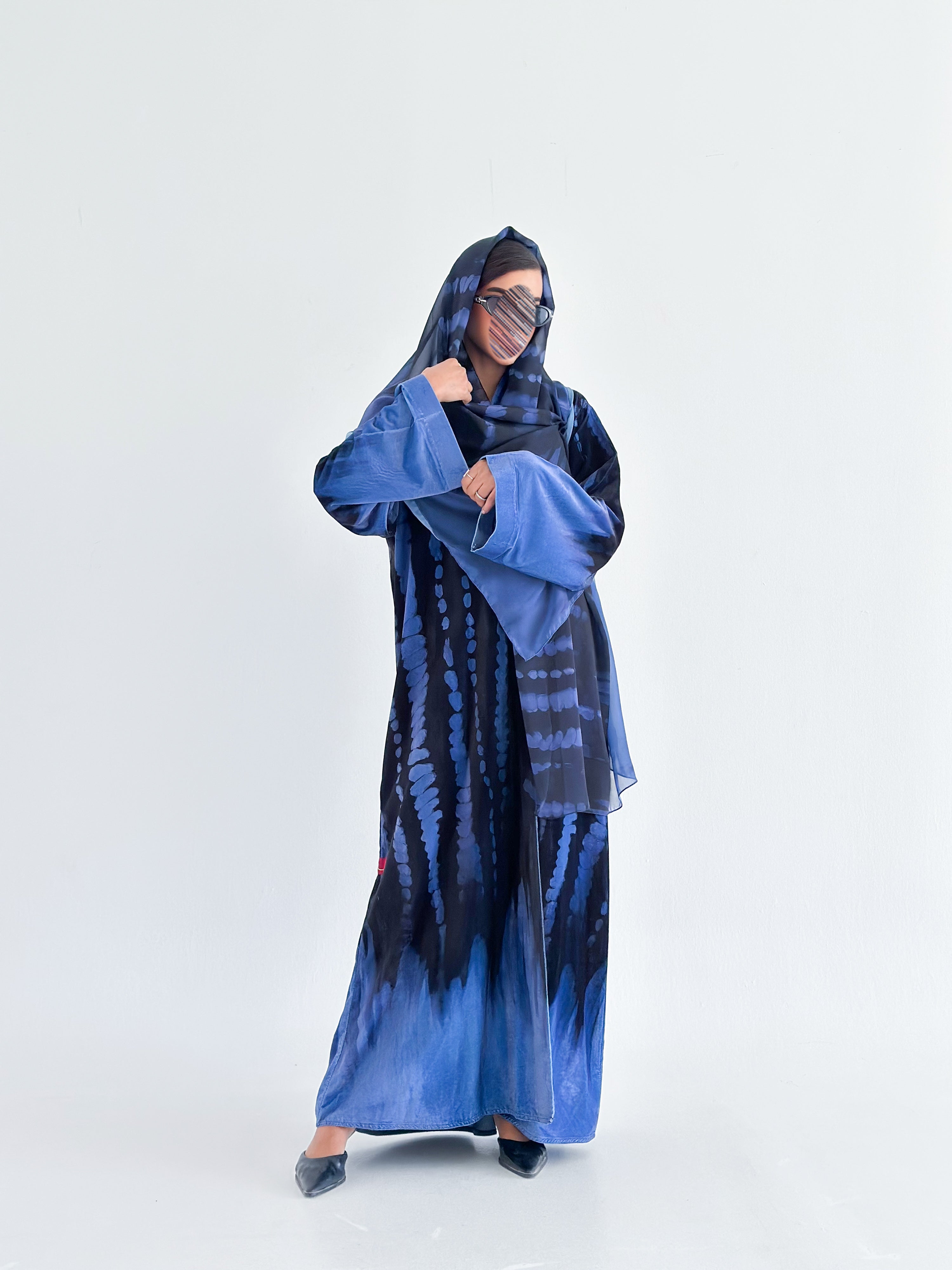 MWT614 - عباية مخمل طباعة - Aya