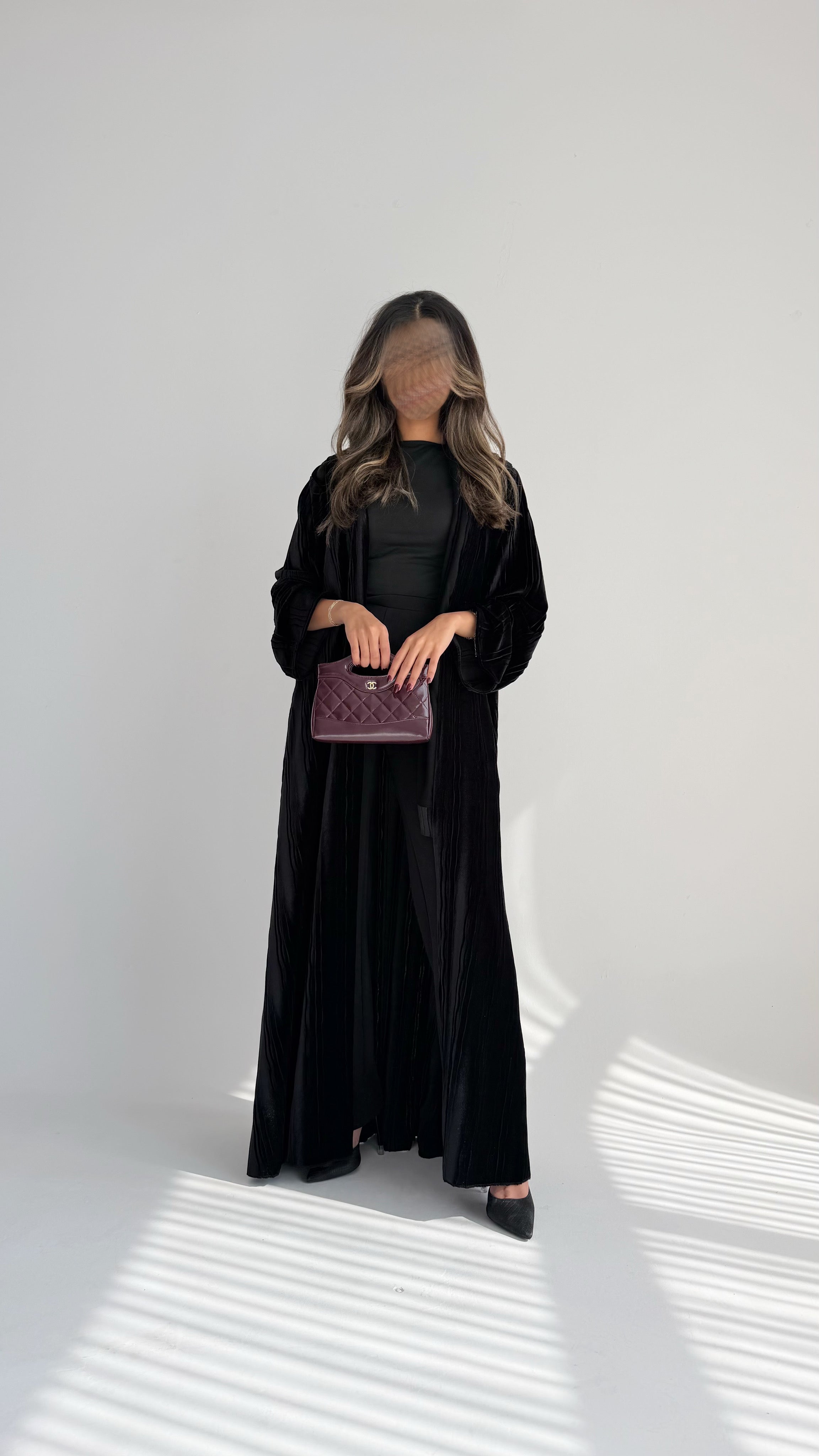 MW645 - Light Crepe Standing with Jacquard Half-Cloche