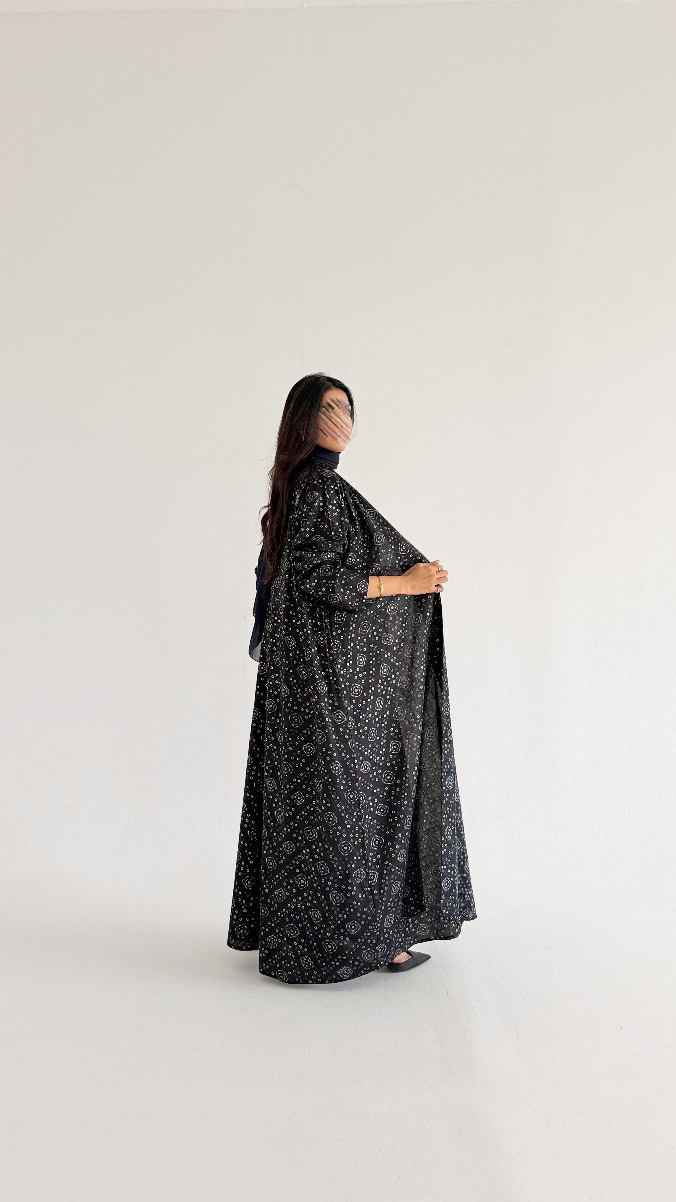 MW2149 -  عباية جاكار نص كلوش بزخارف راقي وحصرية - Aya