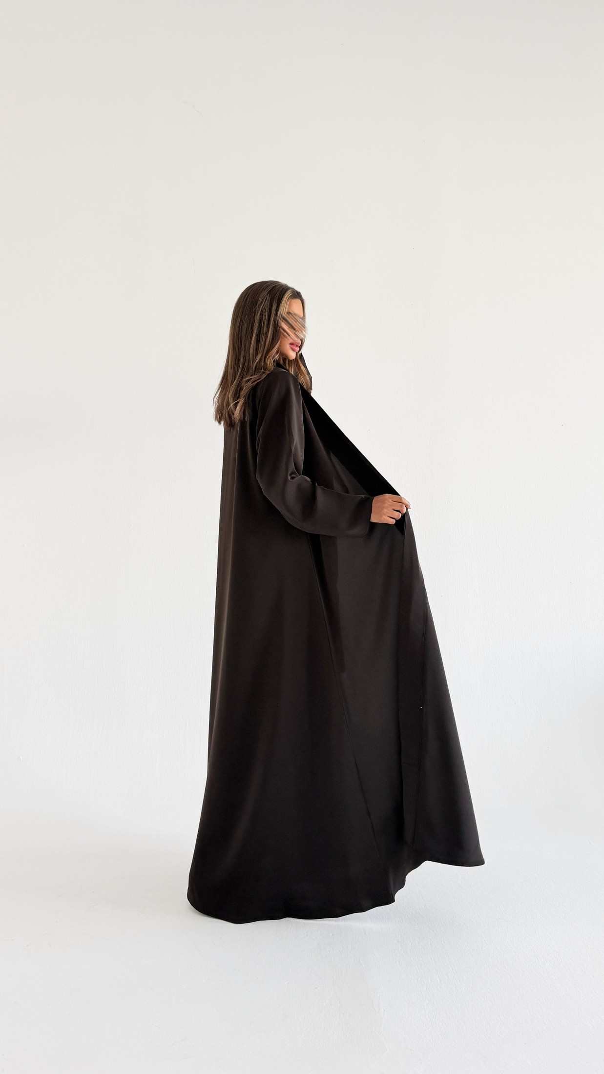 MWT1237 - عبايه ساده مع طرحه لينن - Aya