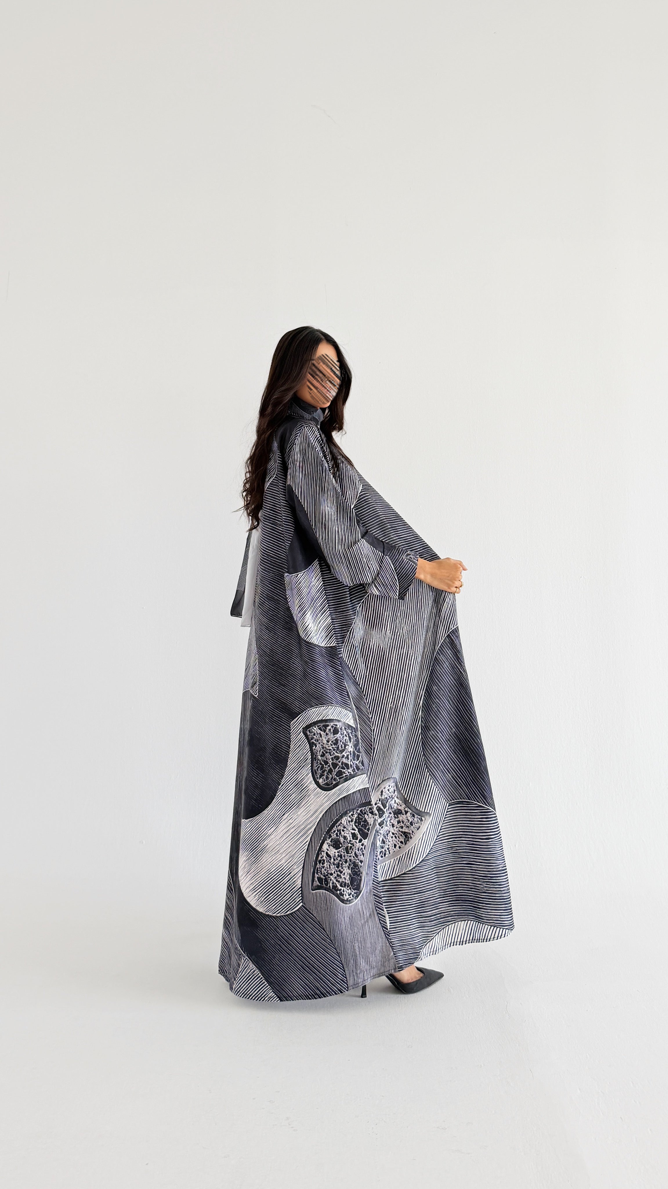MWT1427 عباية طباعة | Printed Abaya - Aya
