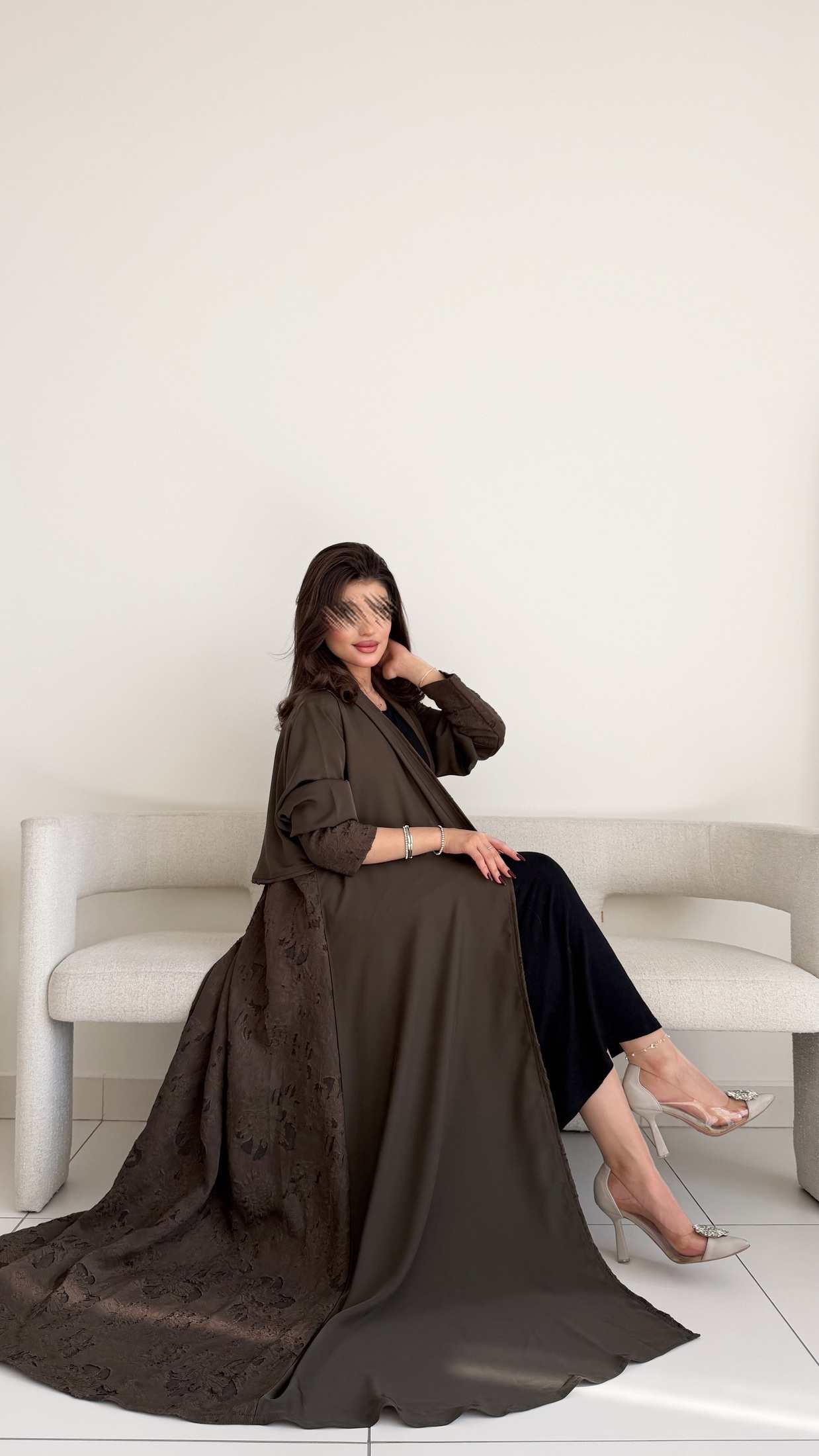MWT1087 - عباية مع تدخيله مشجر |Abaya with floral inserts - Aya