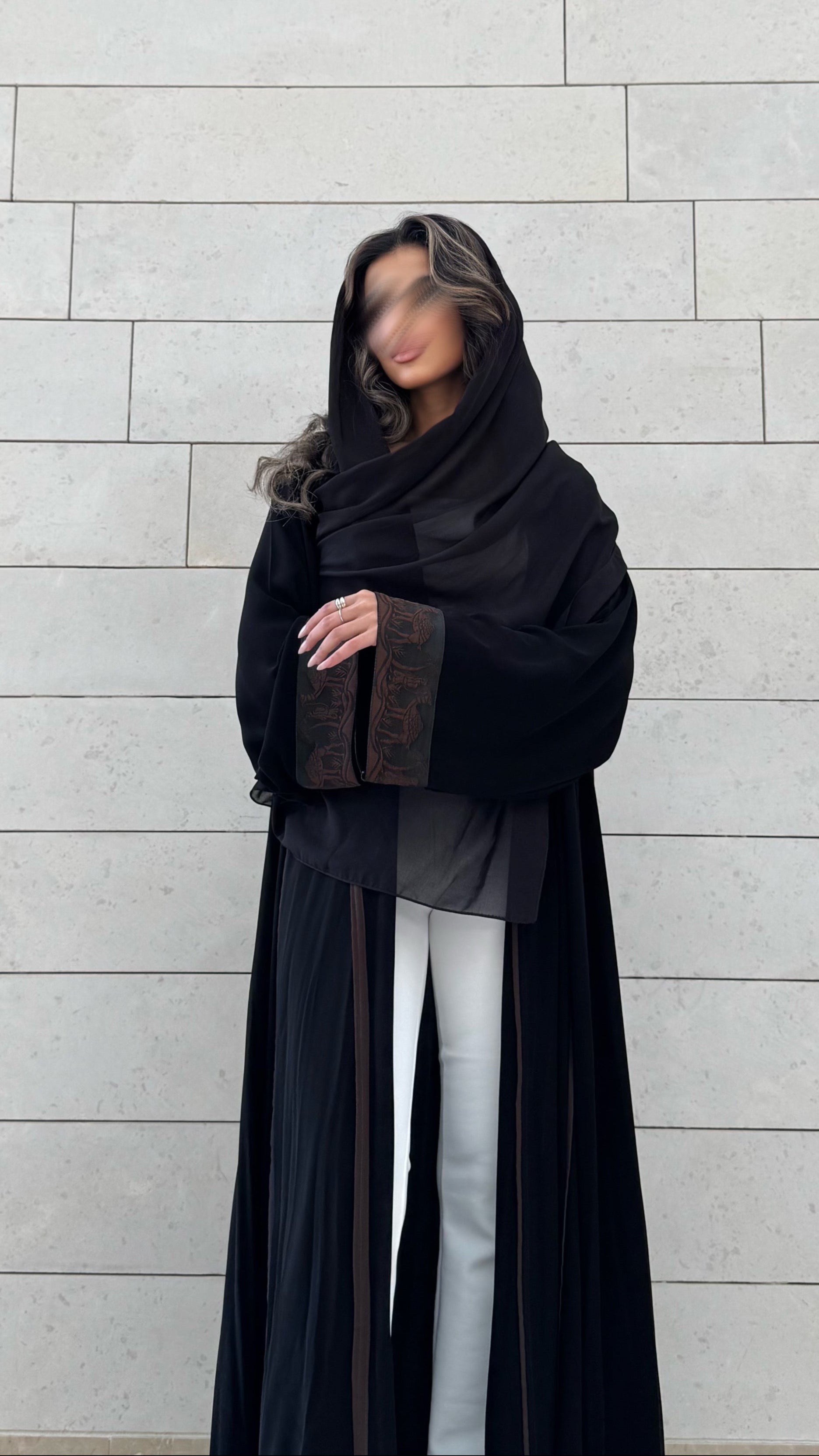 MW645 - Light Crepe Standing with Jacquard Half-Cloche