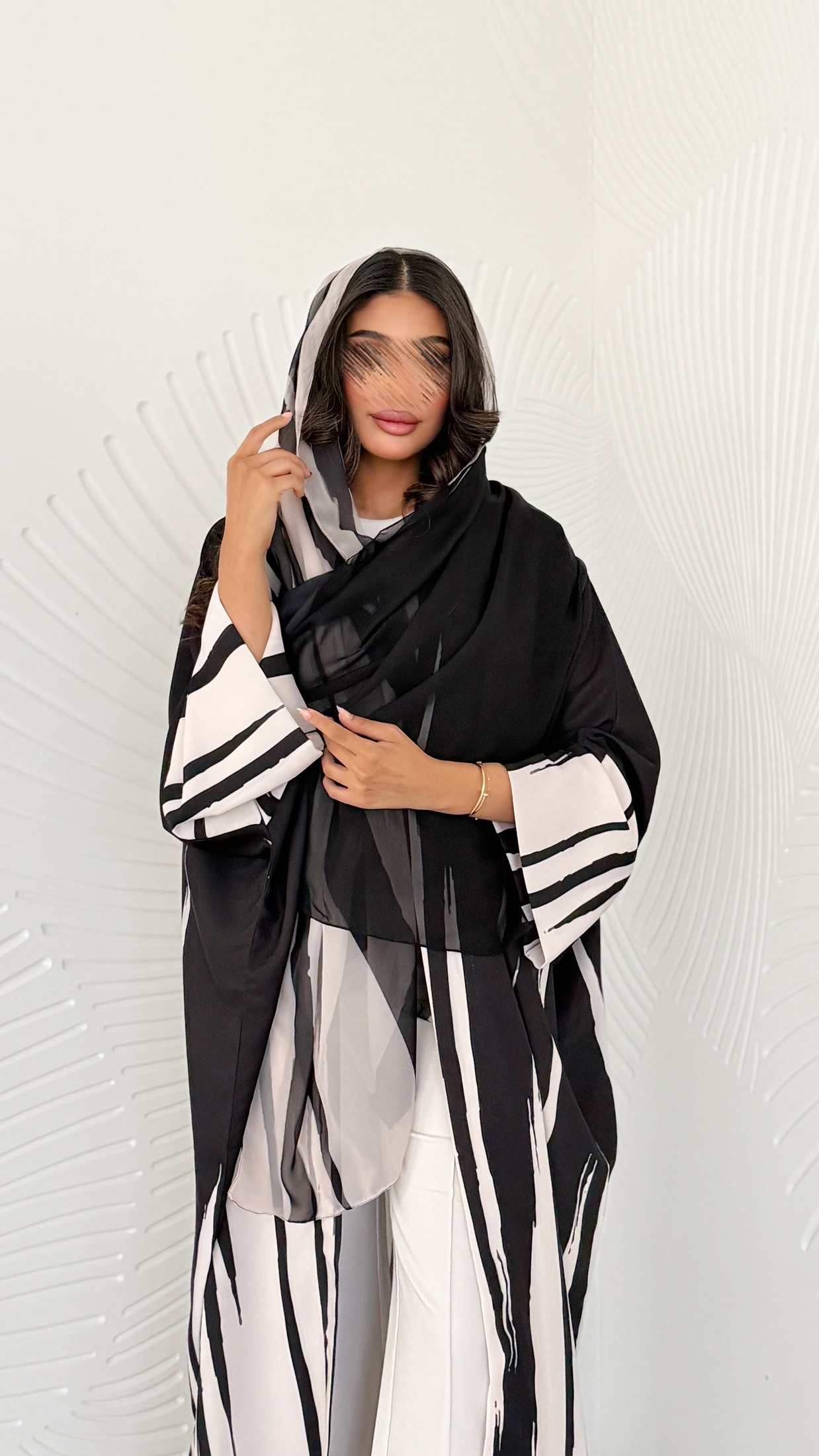 MWT1211 - عباية مخطط |striped abaya