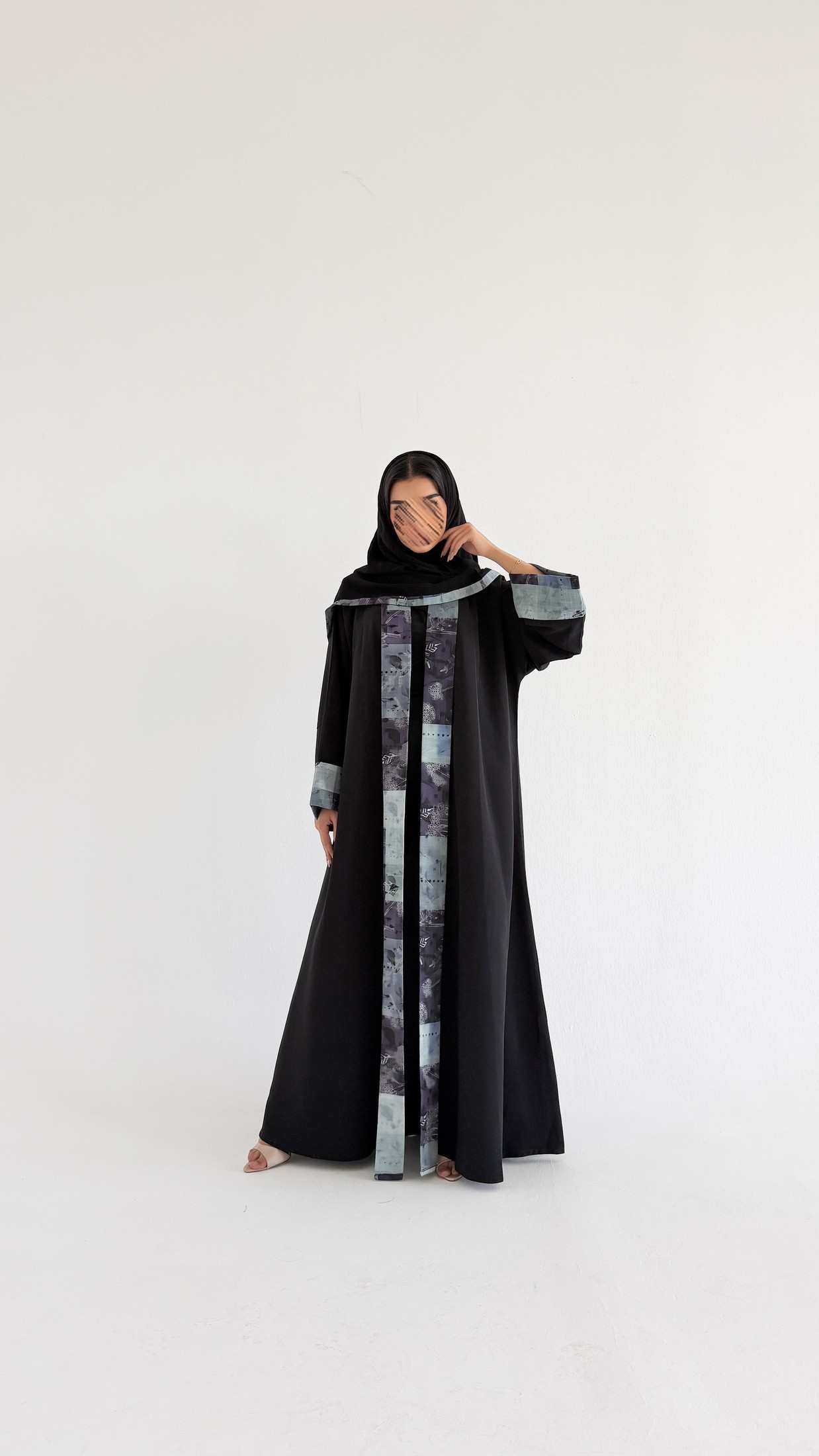 MWT1118 - عباية كريب مع تدخيلة لنن طباعة - Aya