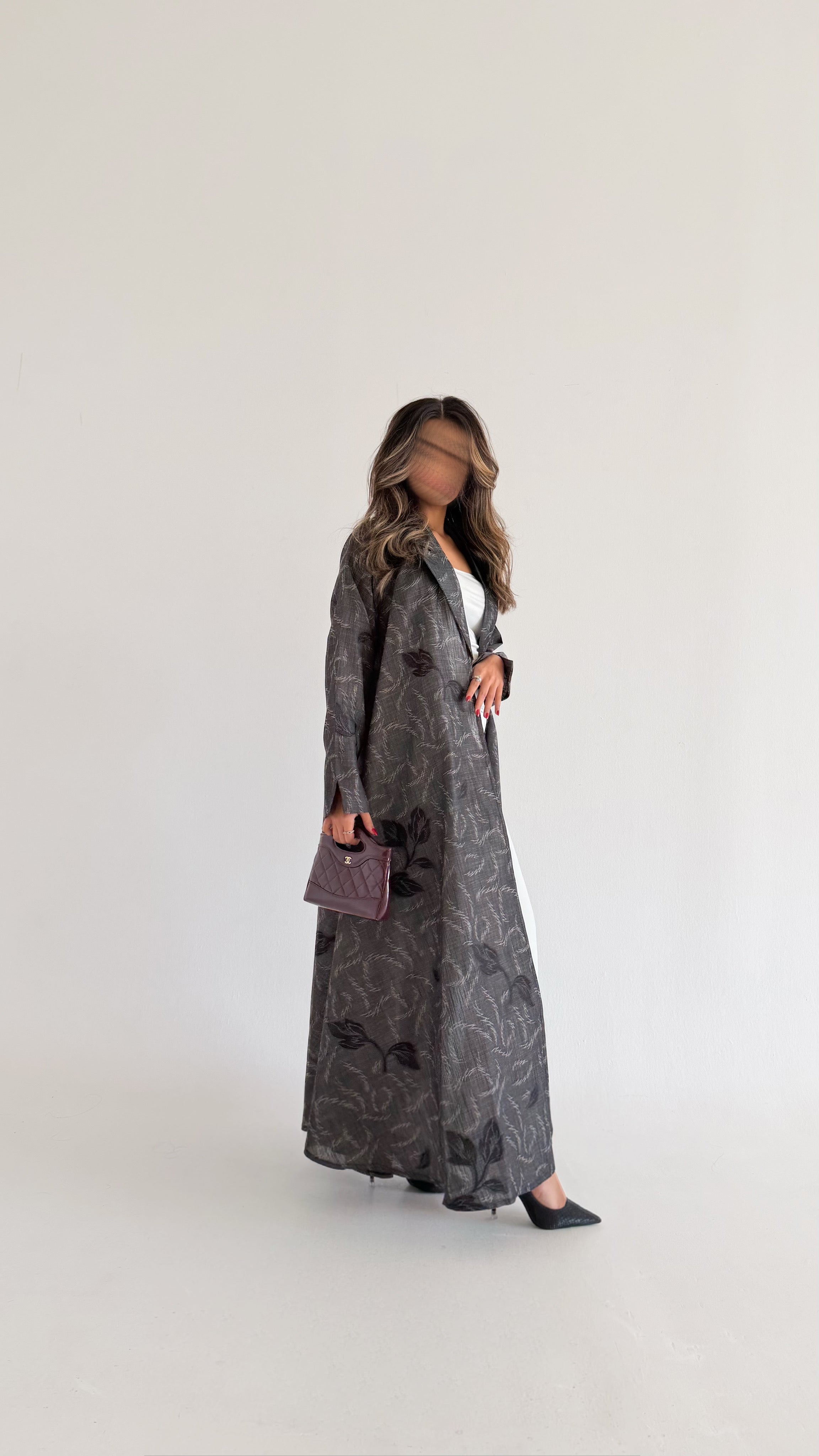 MW645 - Light Crepe Standing with Jacquard Half-Cloche