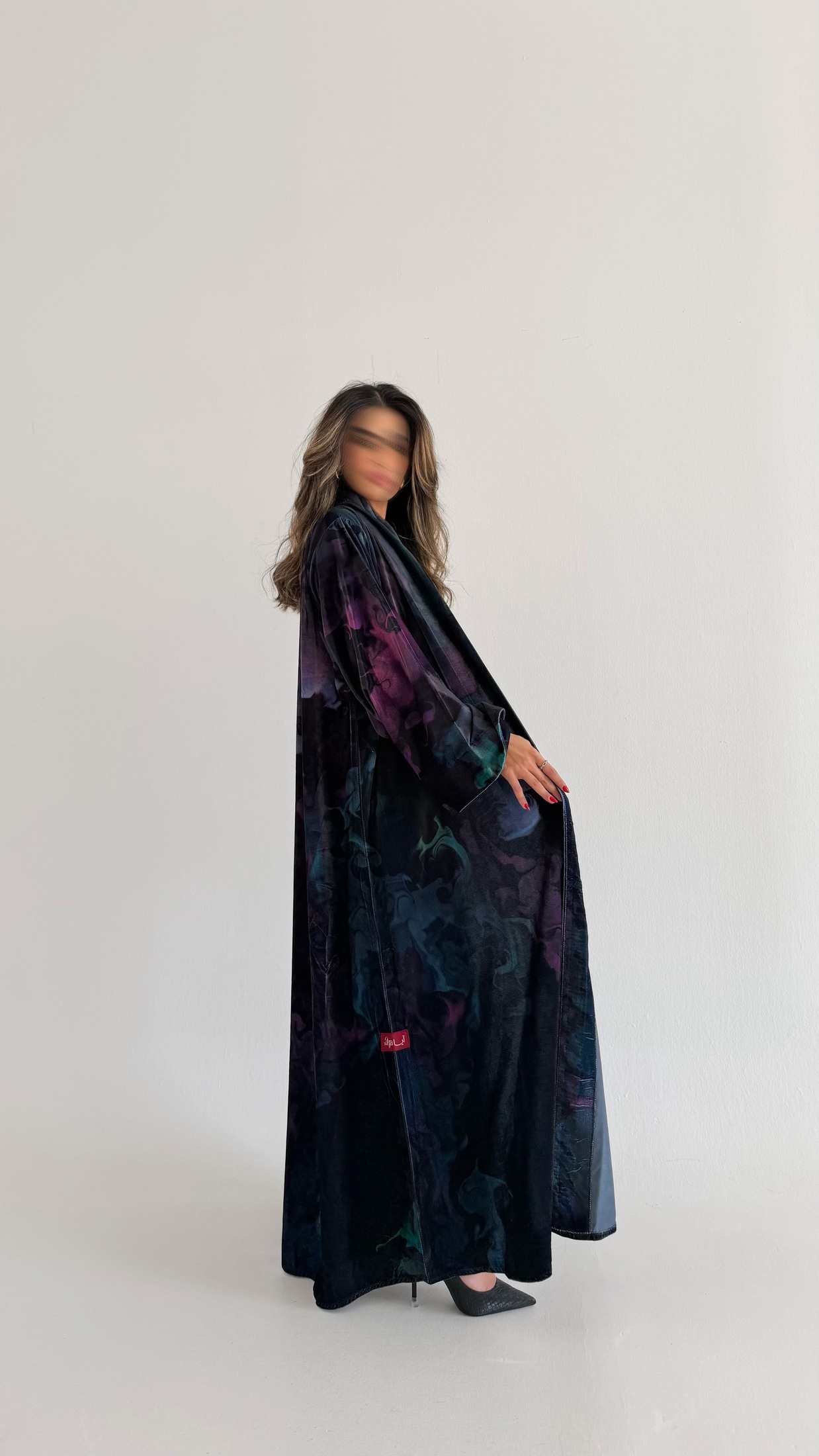 MWT616 - عباية مخمل طباعة - Aya