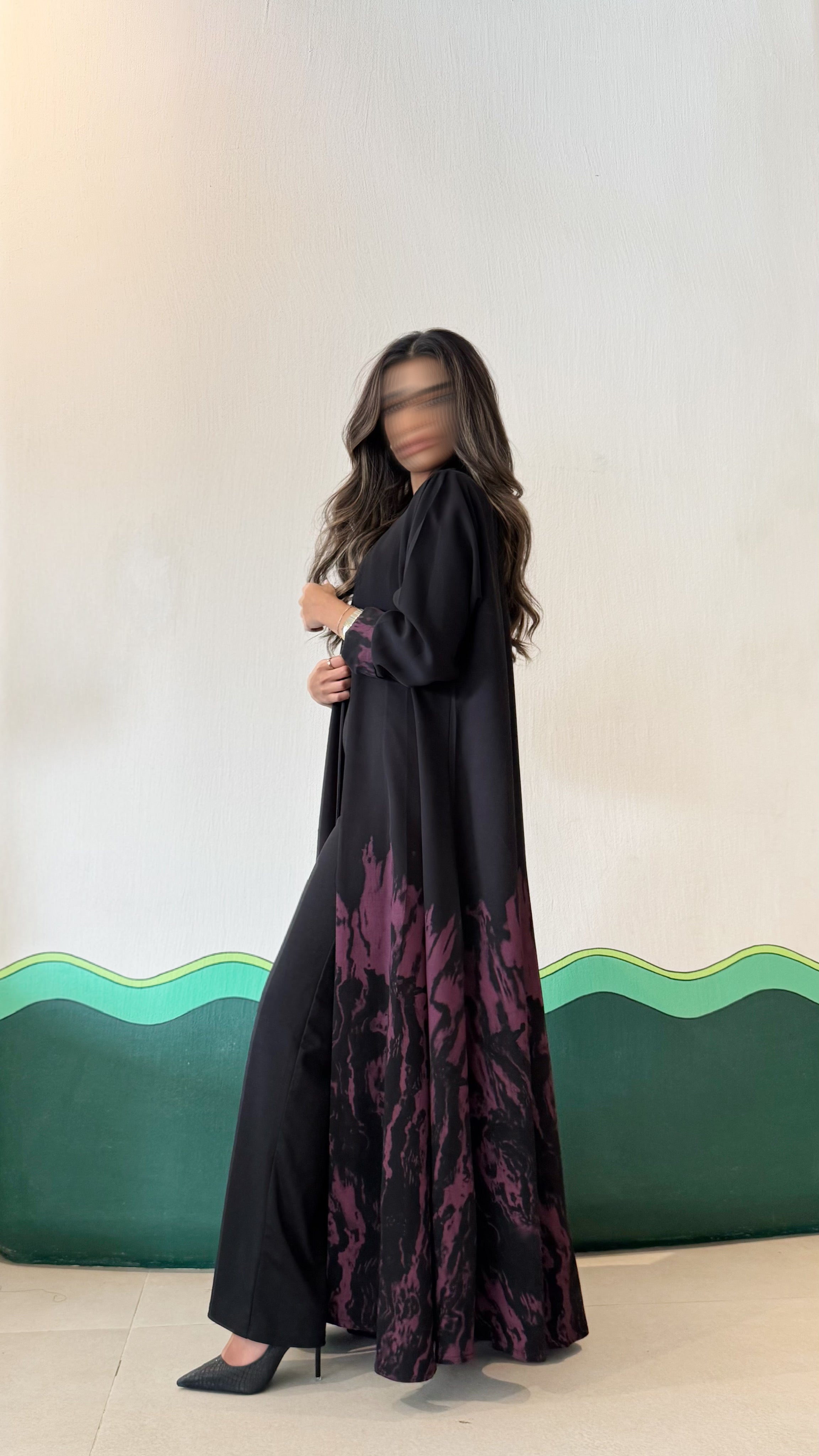 MW645 - Light Crepe Standing with Jacquard Half-Cloche