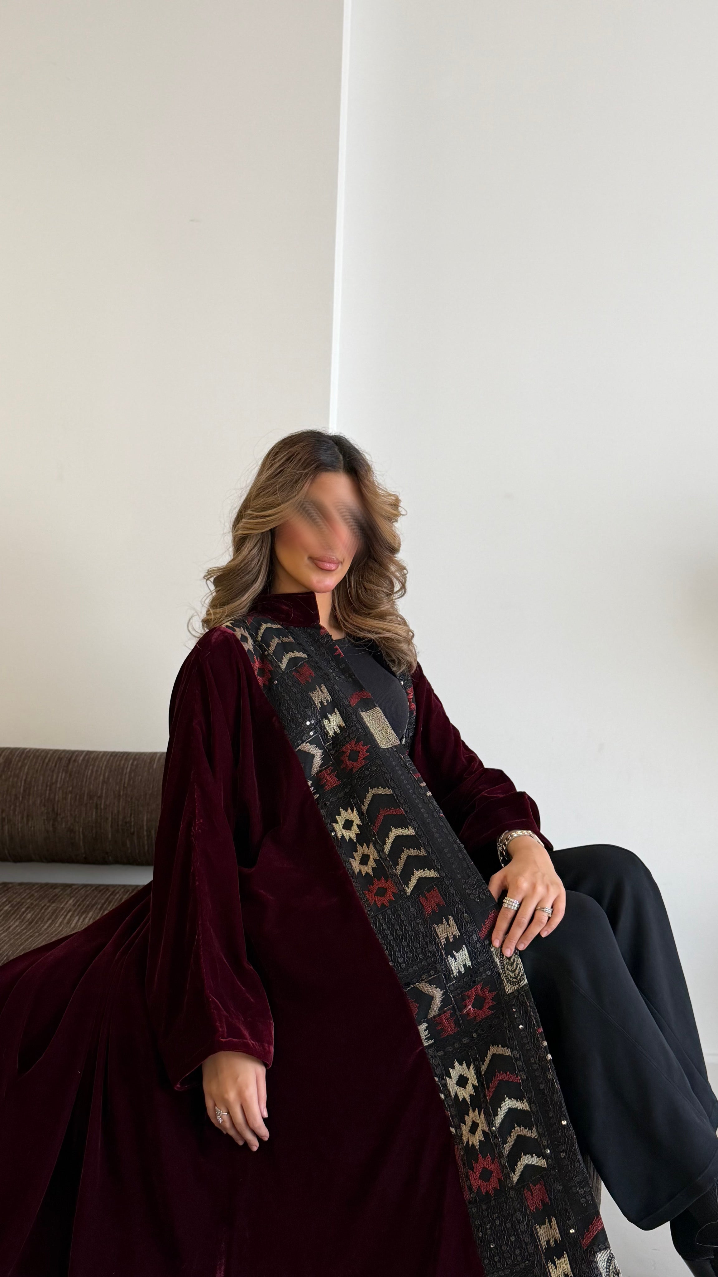 MWT548 - عباية مخمل عنابي مع تطريز هندي - Aya