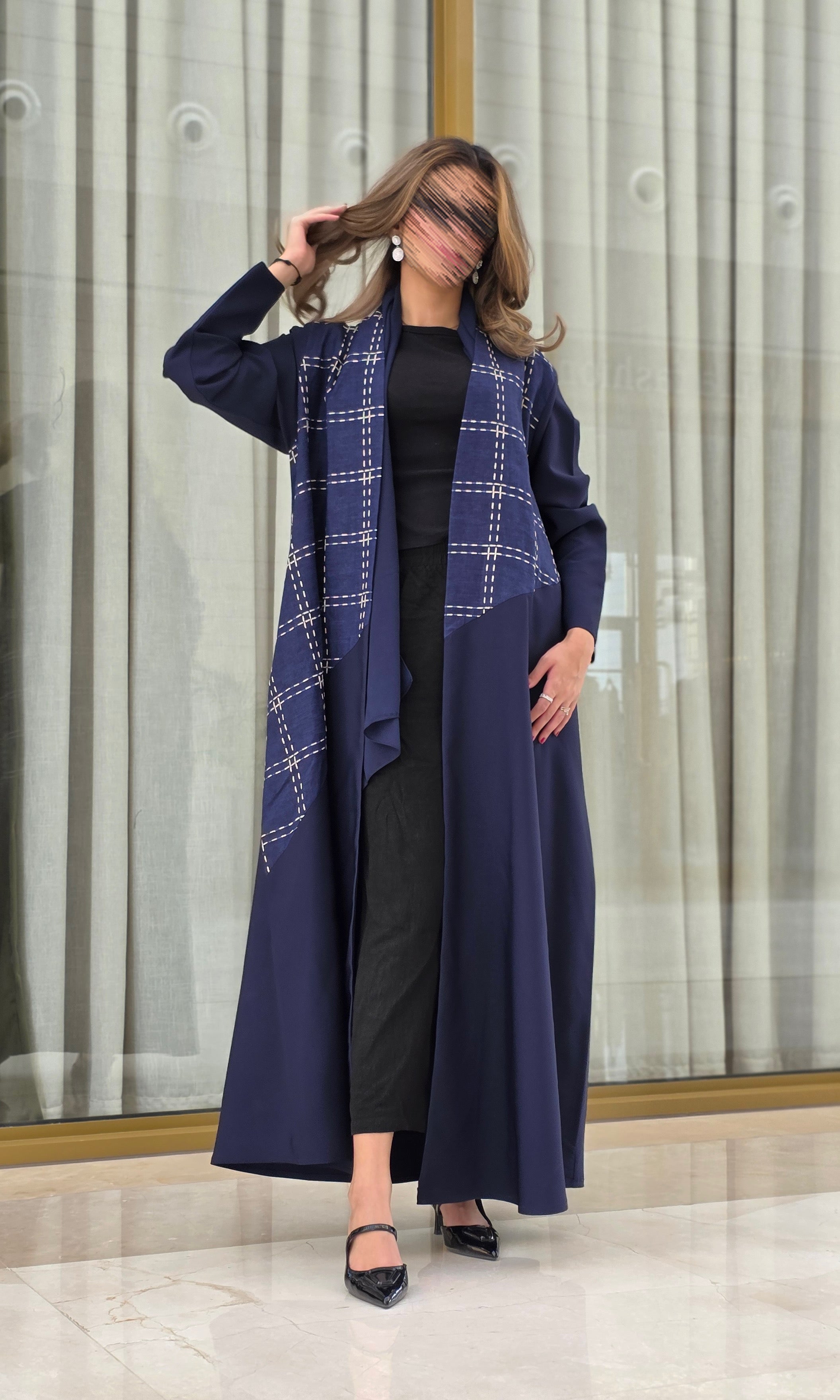 MWT682 - عباية كحلي مع تدخيله - Aya