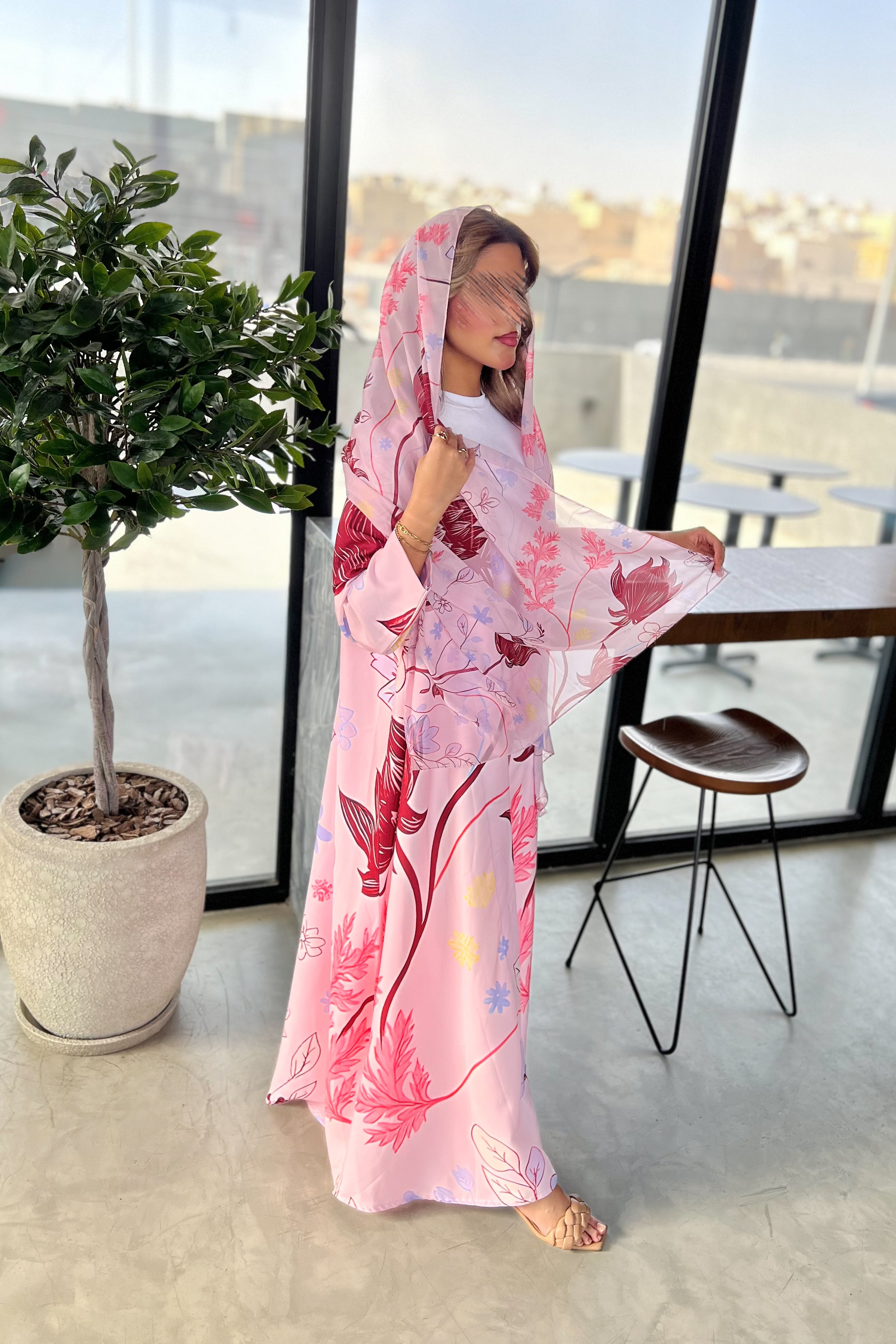 MWT472  - عباية طباعة زهرية - Aya