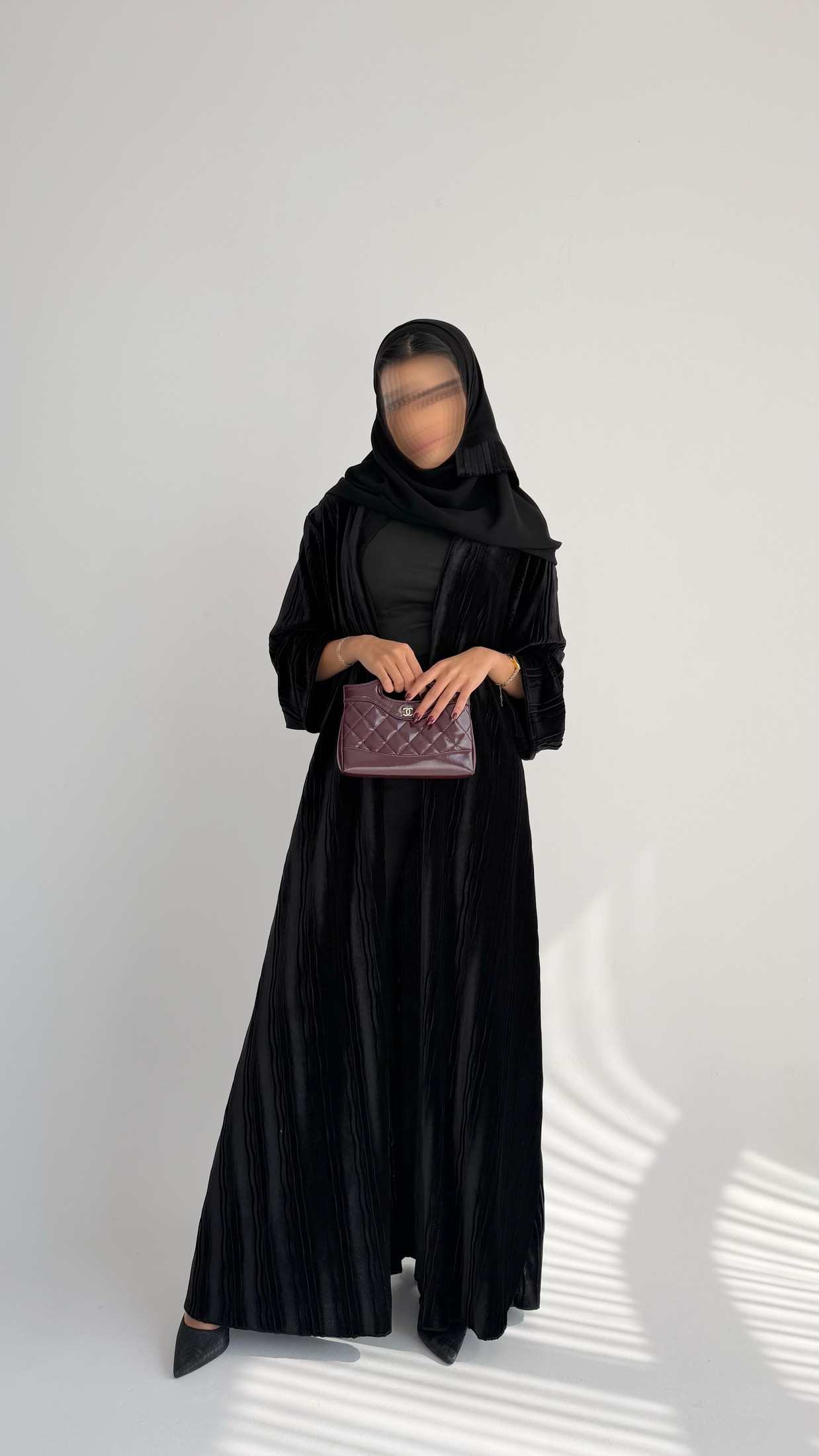 MWT875 - عباية مخمل بيليسية - Aya