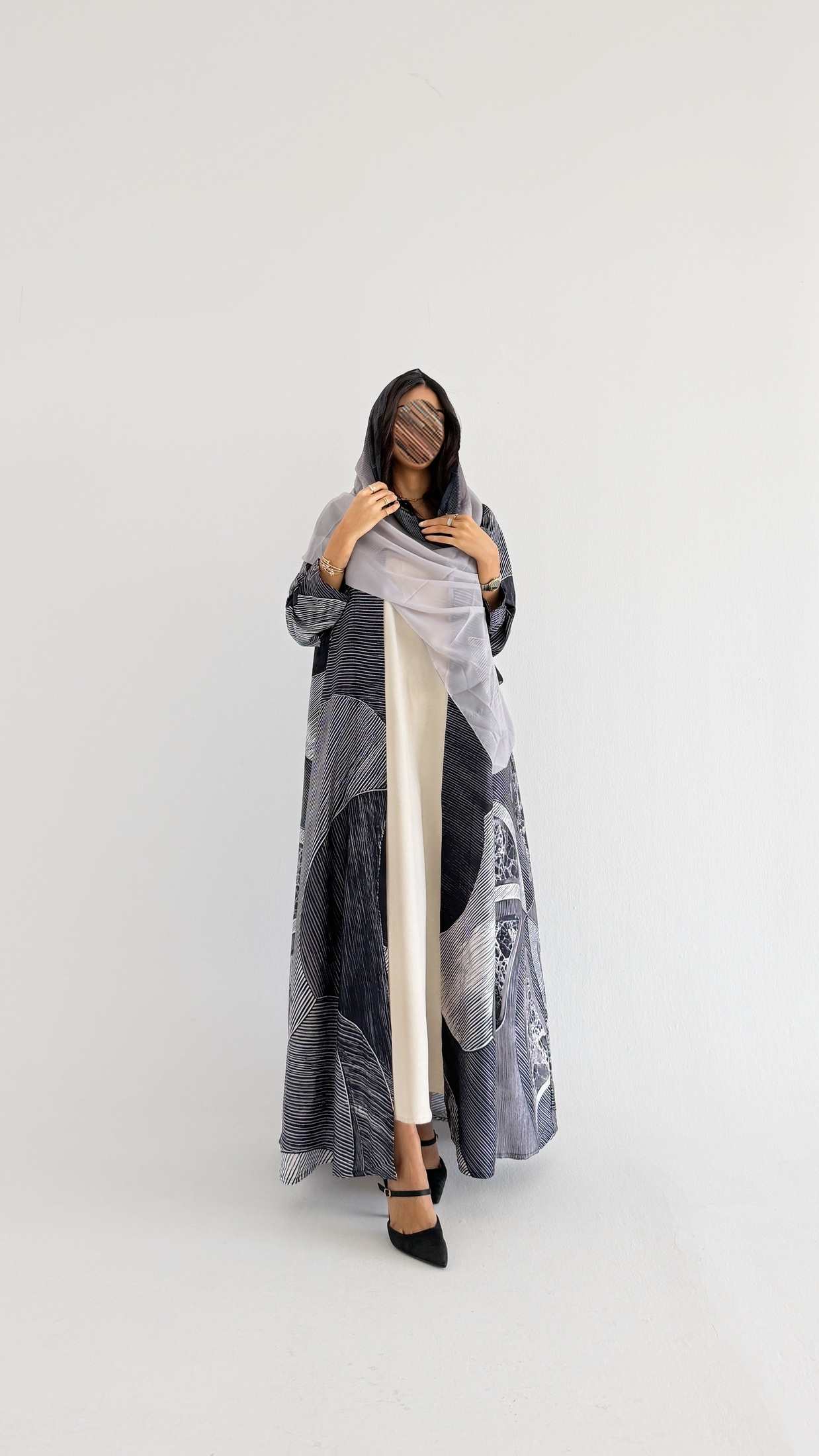 MWT1427 عباية طباعة | Printed Abaya - Aya
