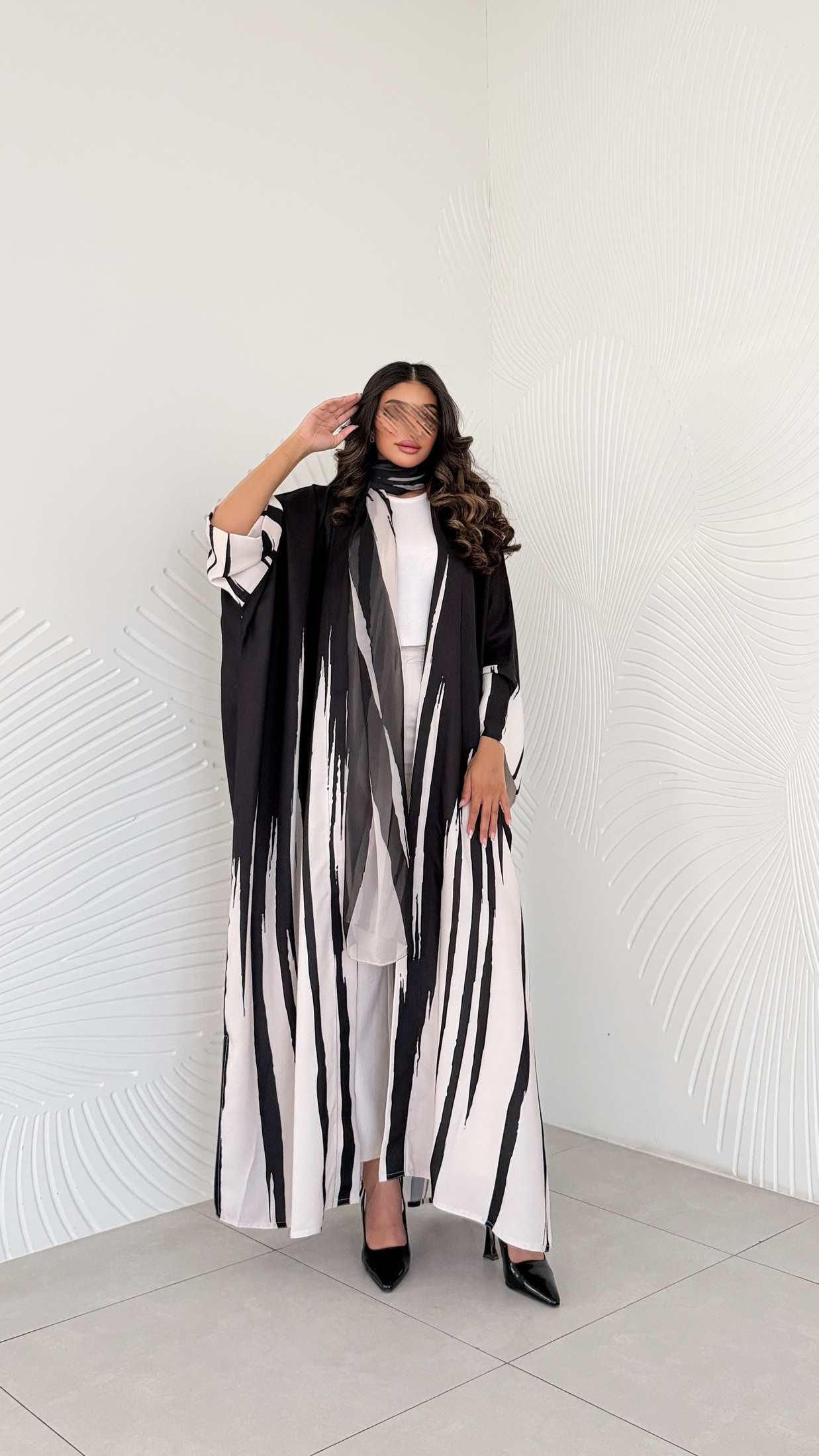 MWT1211 - عباية مخطط |striped abaya