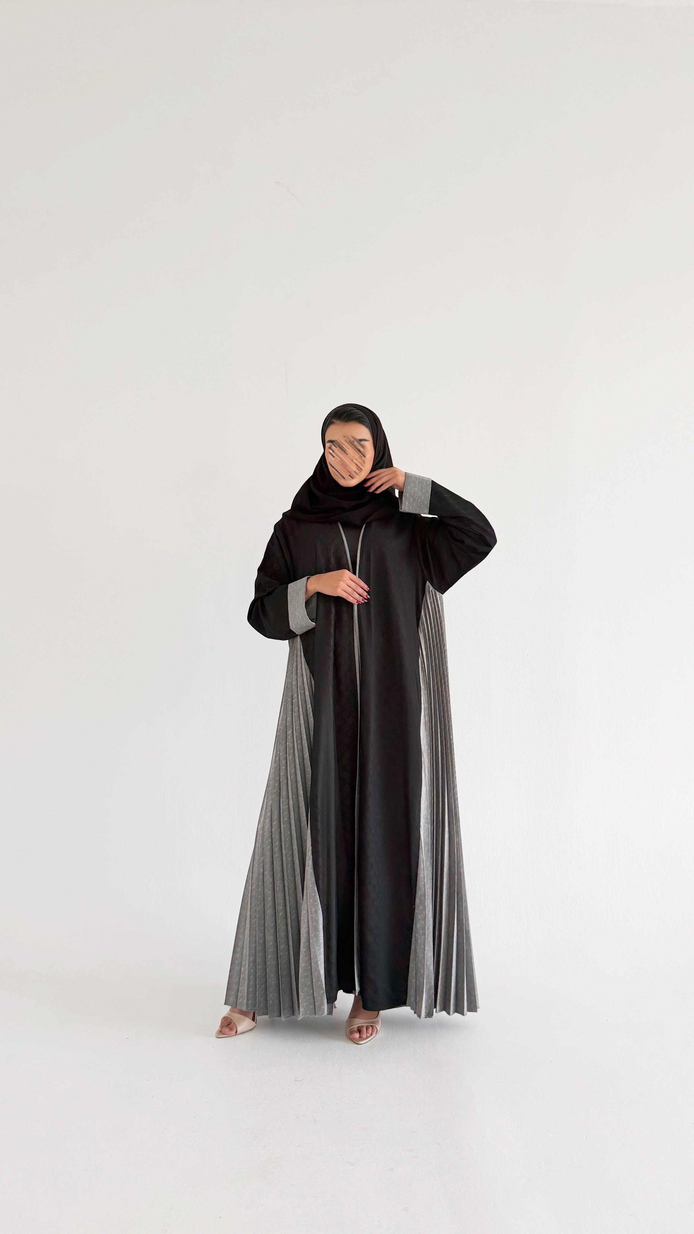 MW2071 - عباية كلوش مع اضافة شيكون مكسر في الجوانب - Aya