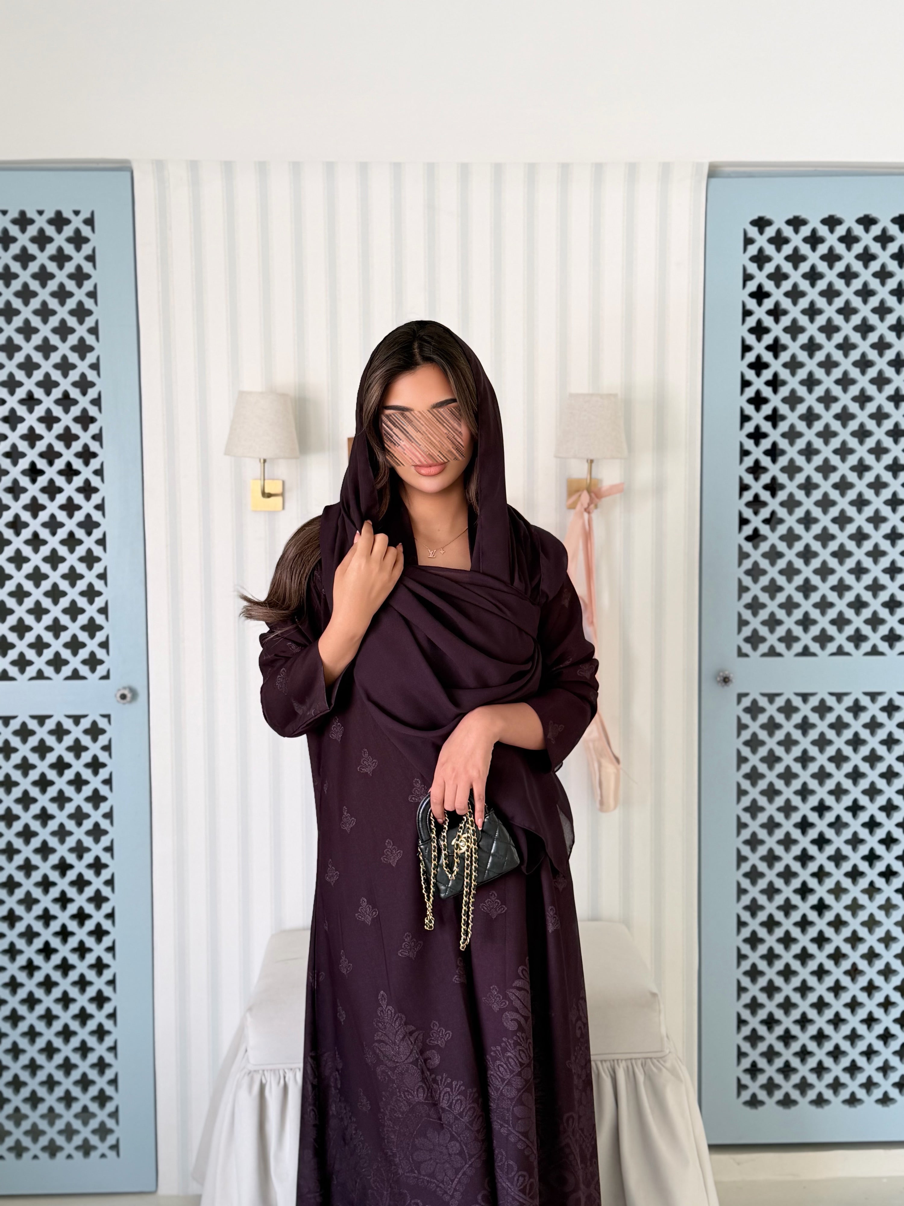 MWT5008 - عبايه عنابي طباعة كريب قصة نص كلوش - Aya