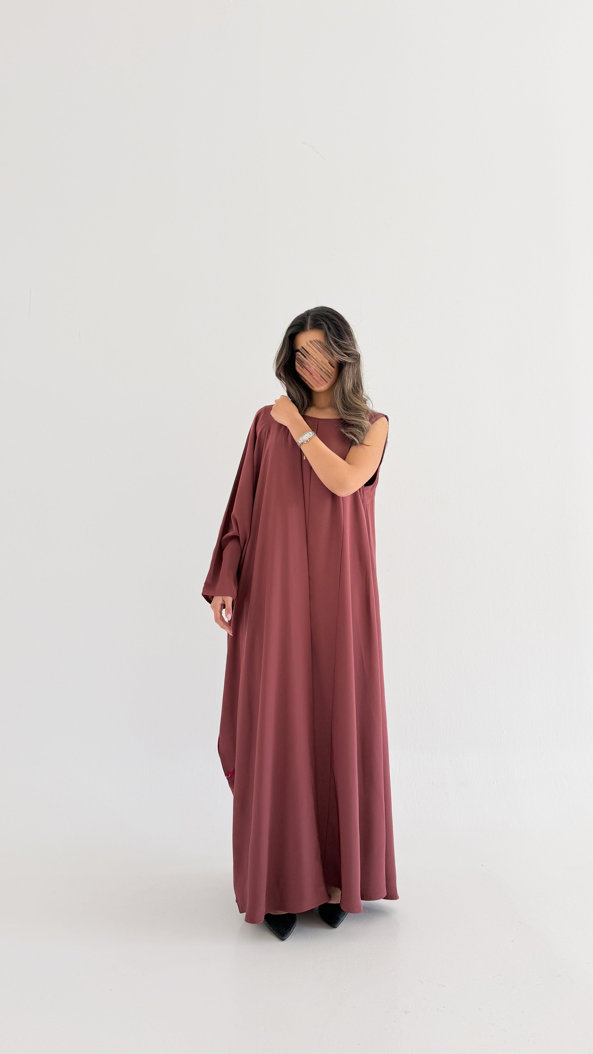 MW2017 - عباية كريب مع فستان كريب - Aya