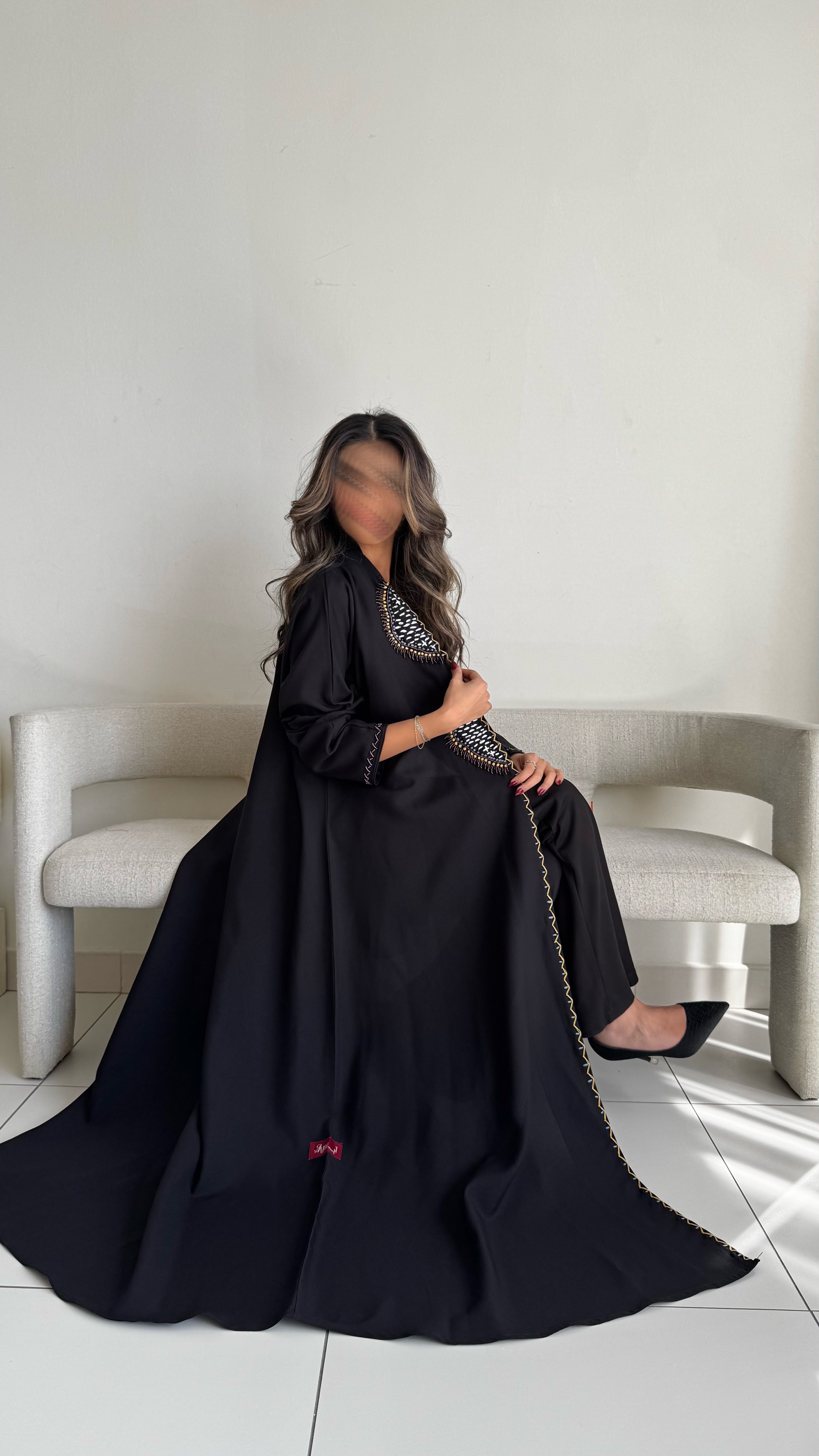 MWT637 - عباية اسود تطريز وشك - Aya