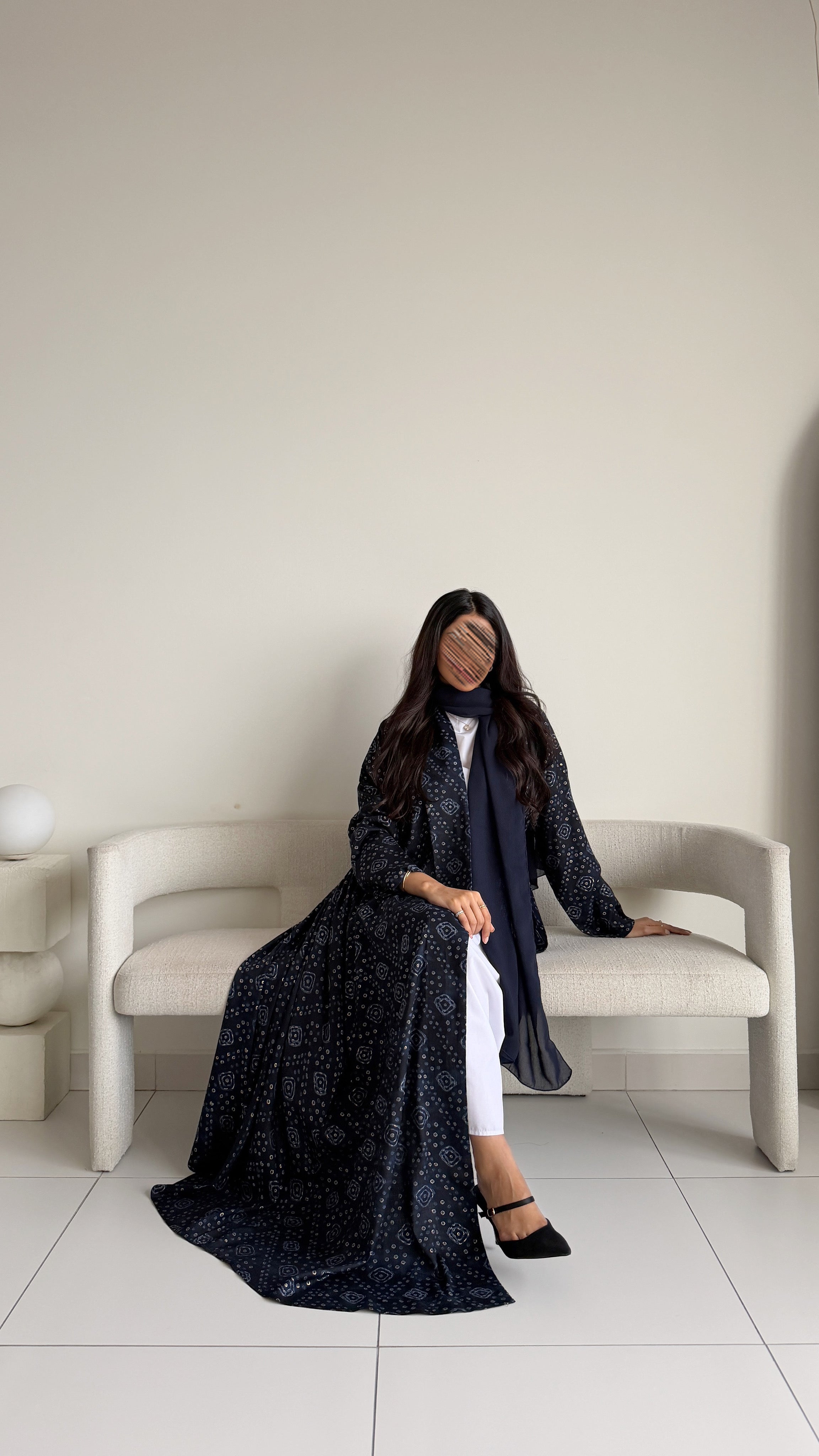 MW2150 - عباية جاكار نص كلوش بزخارف راقي وحصرية - Aya