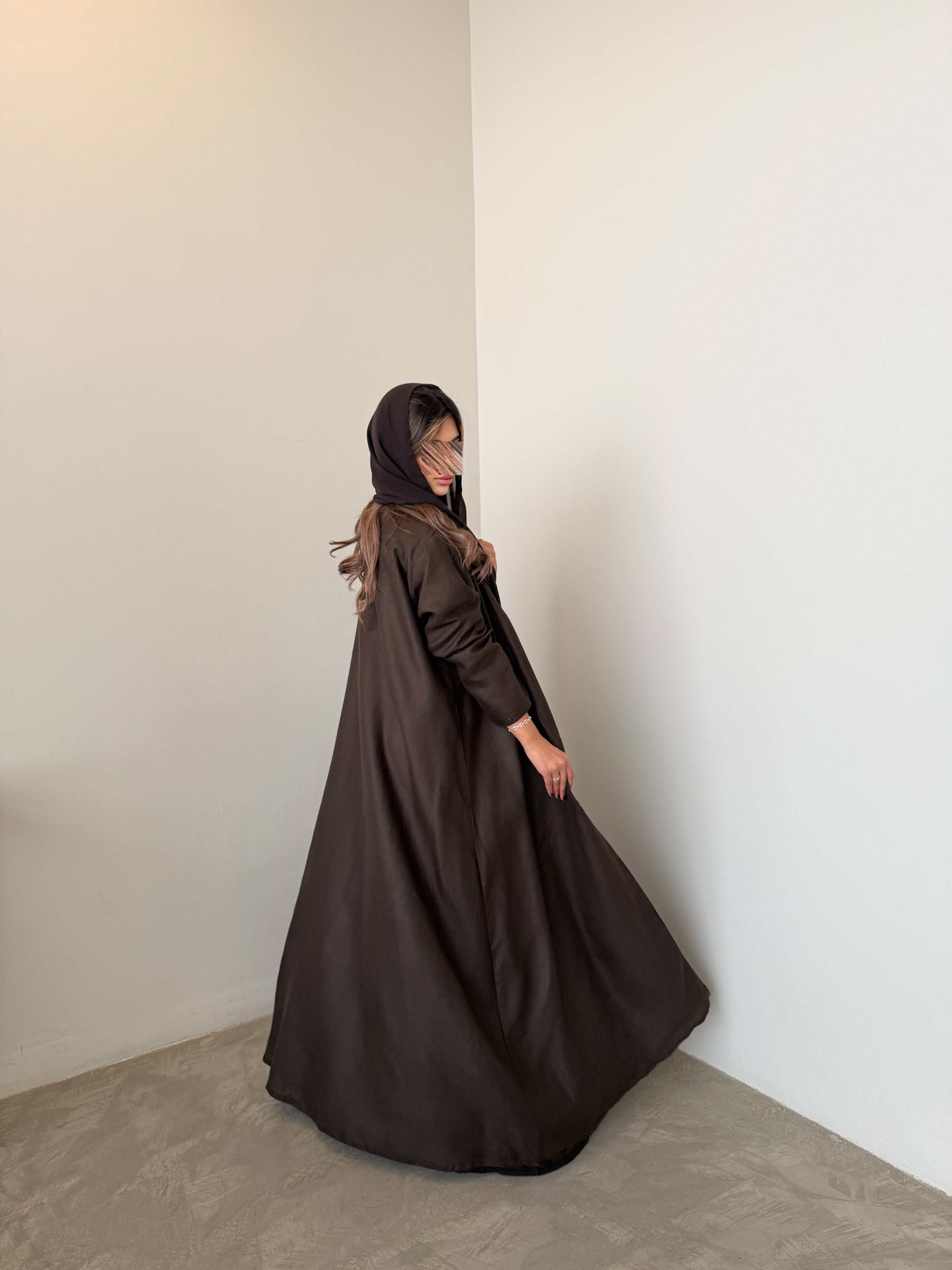 MWT1055 - عبايه بني لنن - Aya