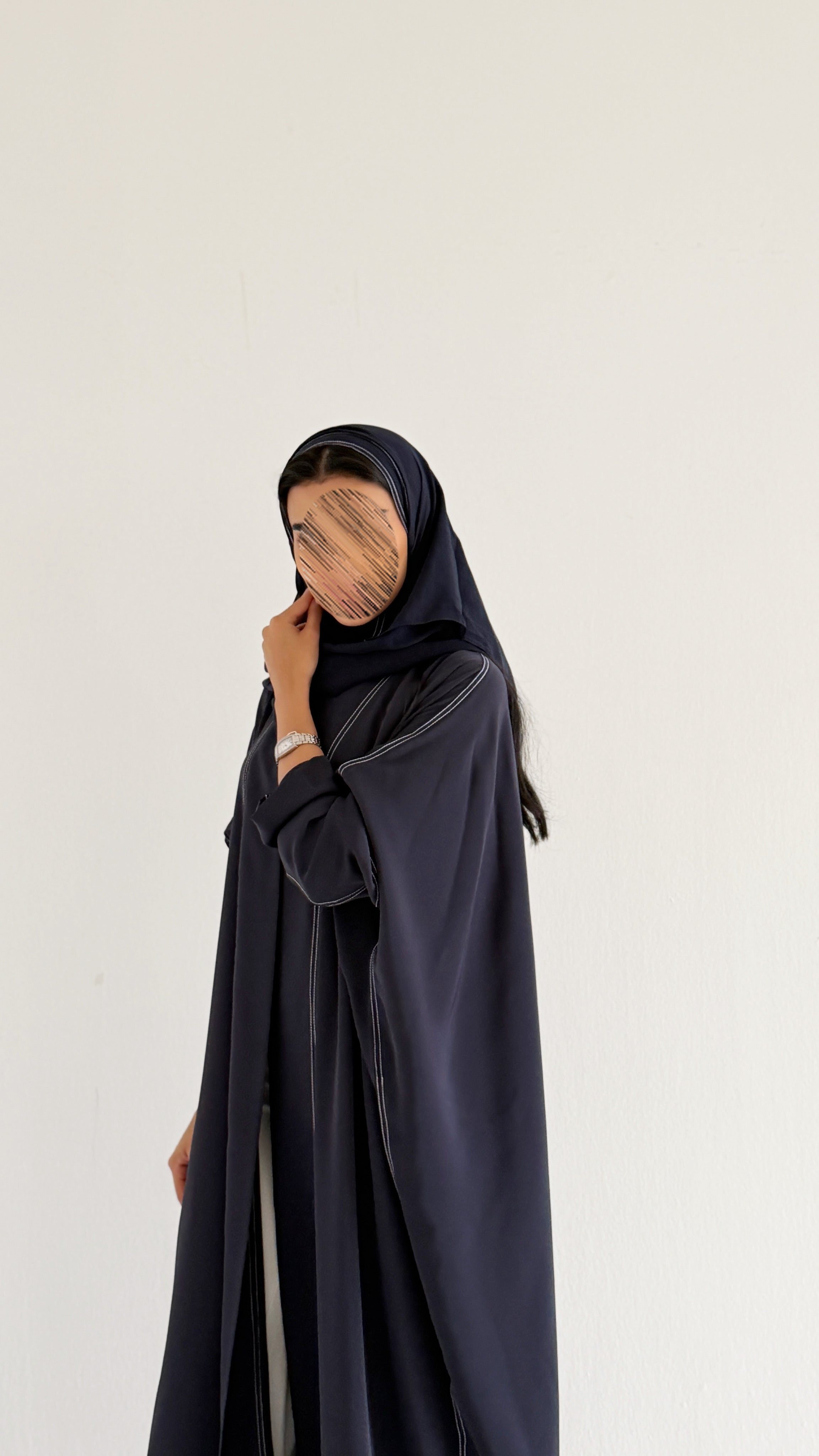 MW2167 - عبايه كريب  نص بشت بقصه راقية وحصري - Aya