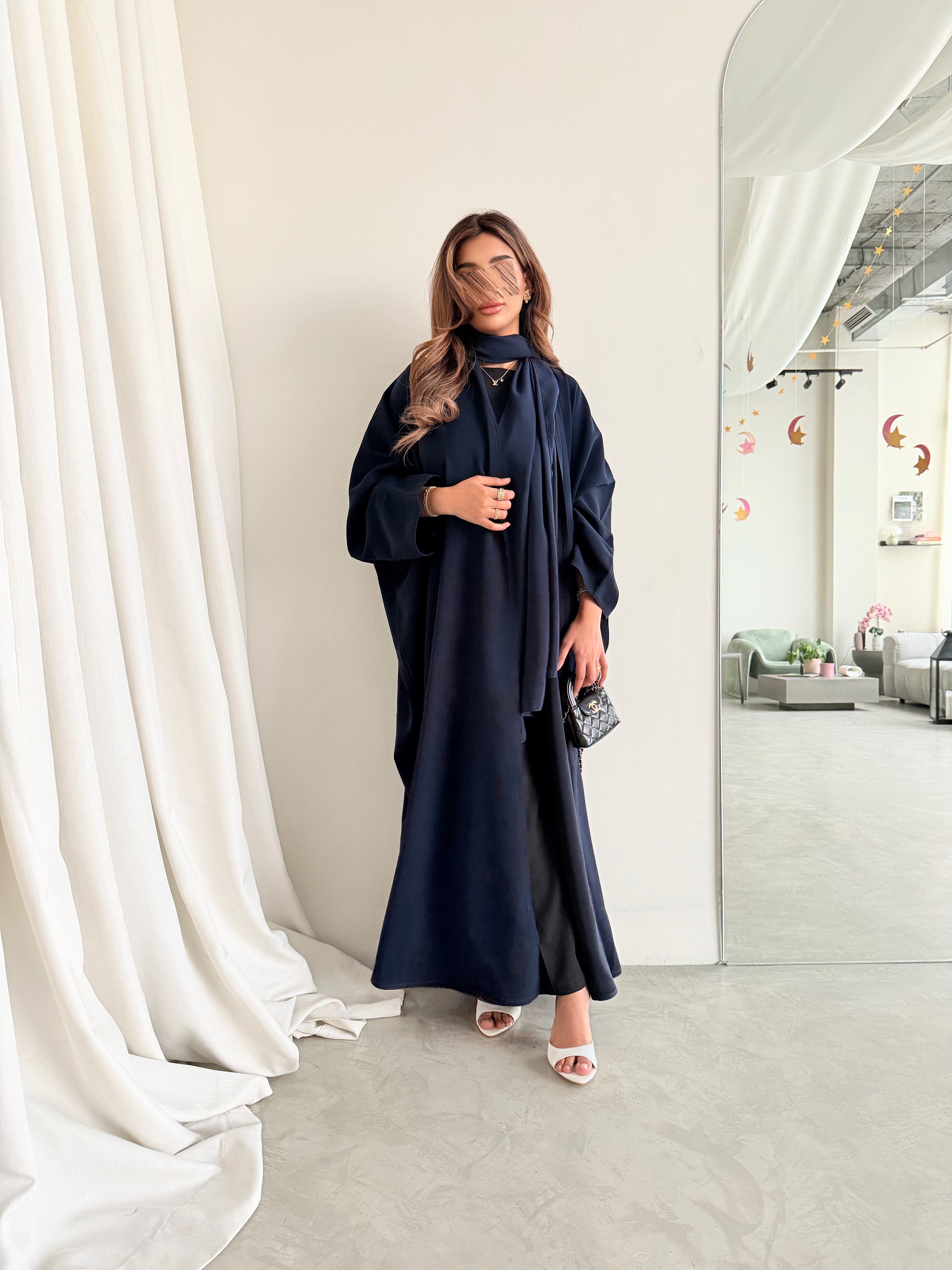 MWT5045 - قماش كحلي كريب قصه نص بشت - Aya