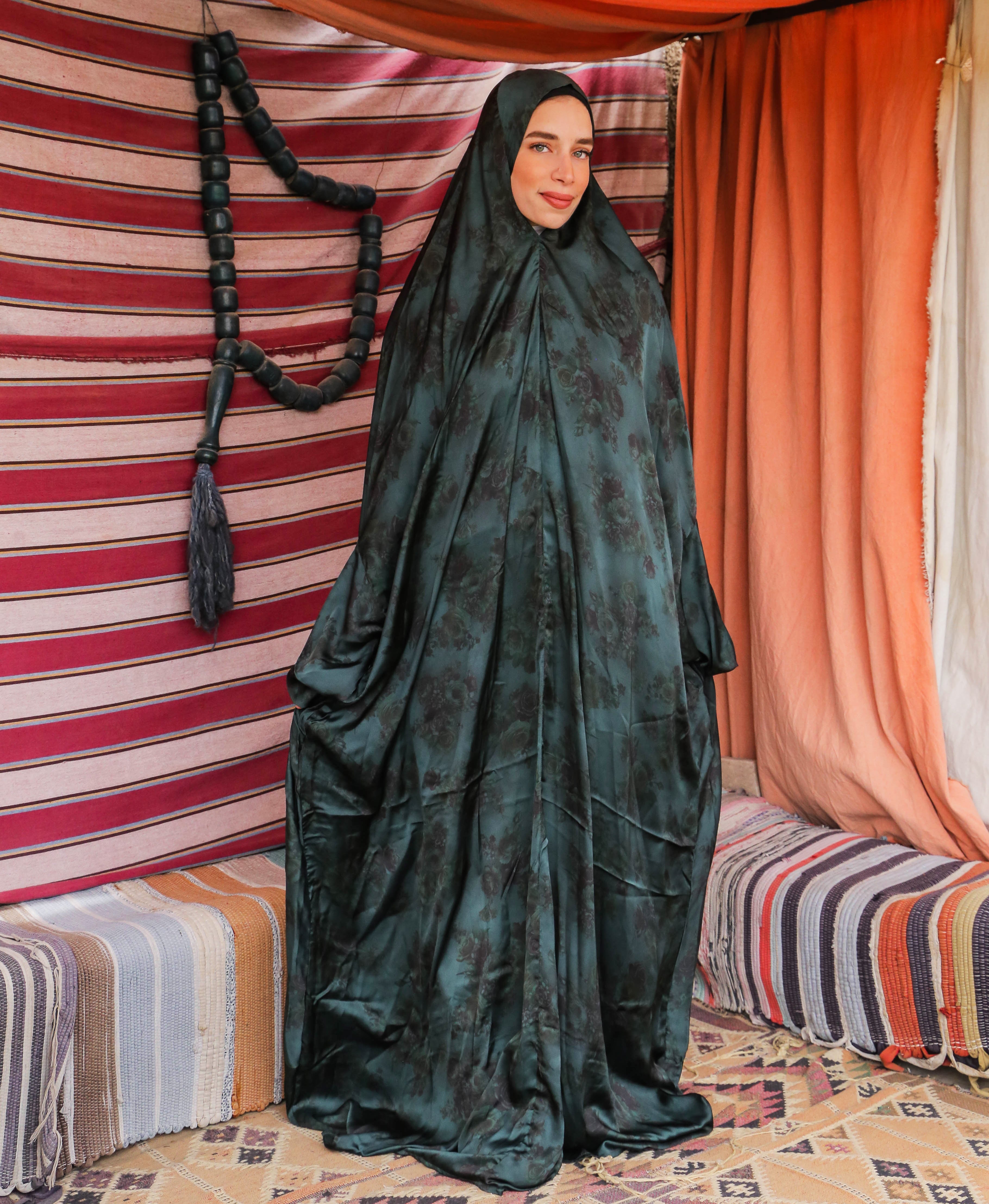 Holy Aura in Green Khimar - Aya