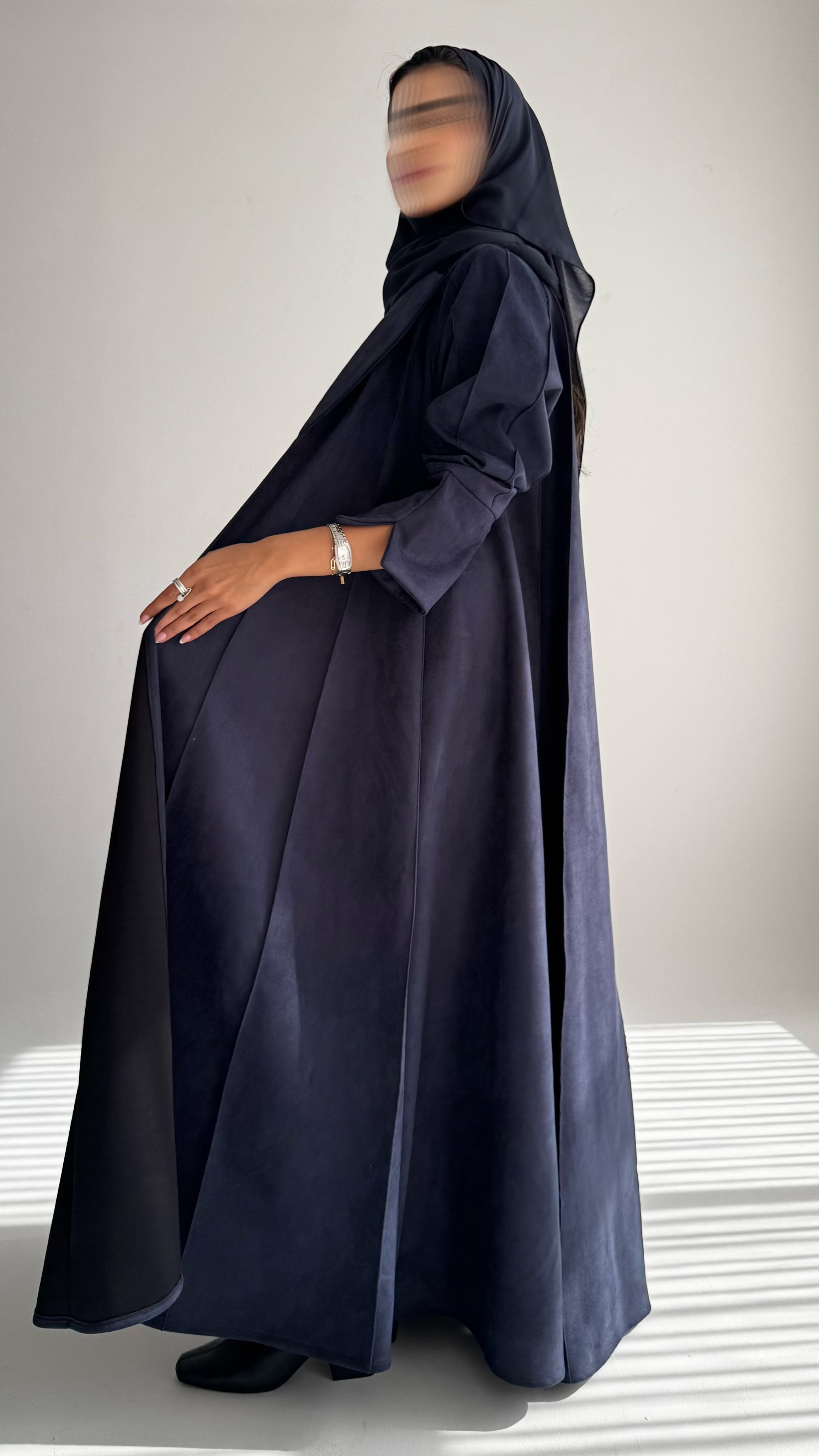 MWT844 - عباية بليزر شامواة |  Blazer Abaya - Aya