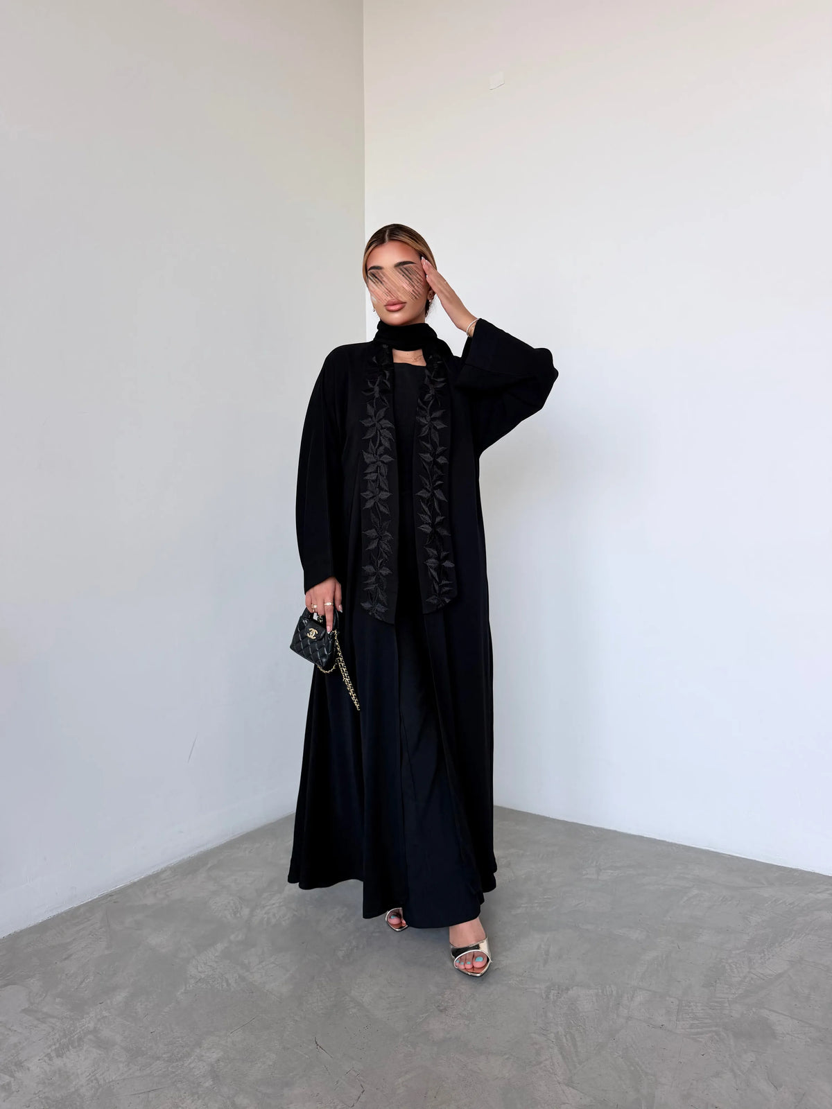 MWT4074 - عباية تطريز سوداء - Aya