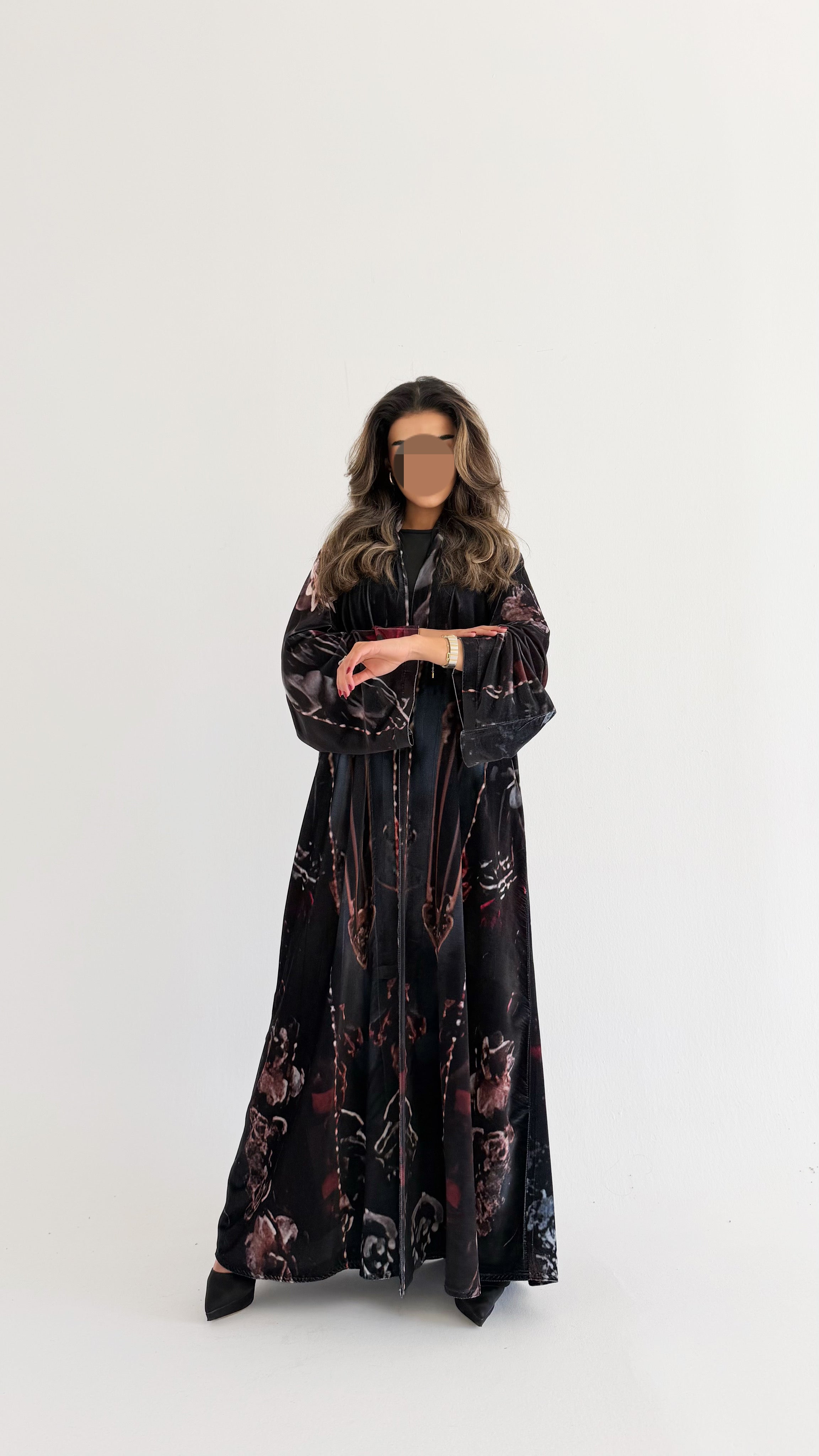 MWT888- عباية مخمل طباعة - Aya