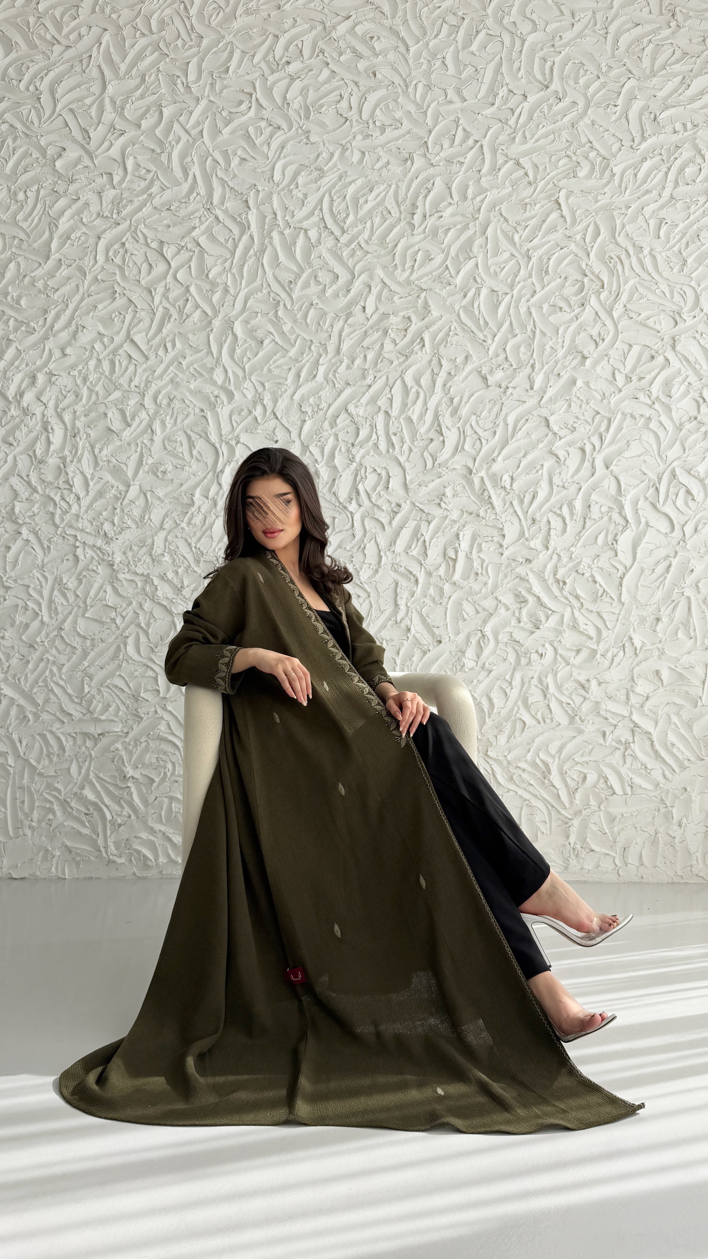 MW2053 - عباية لنن هندي قصه هينك تطريز يدوي - Aya